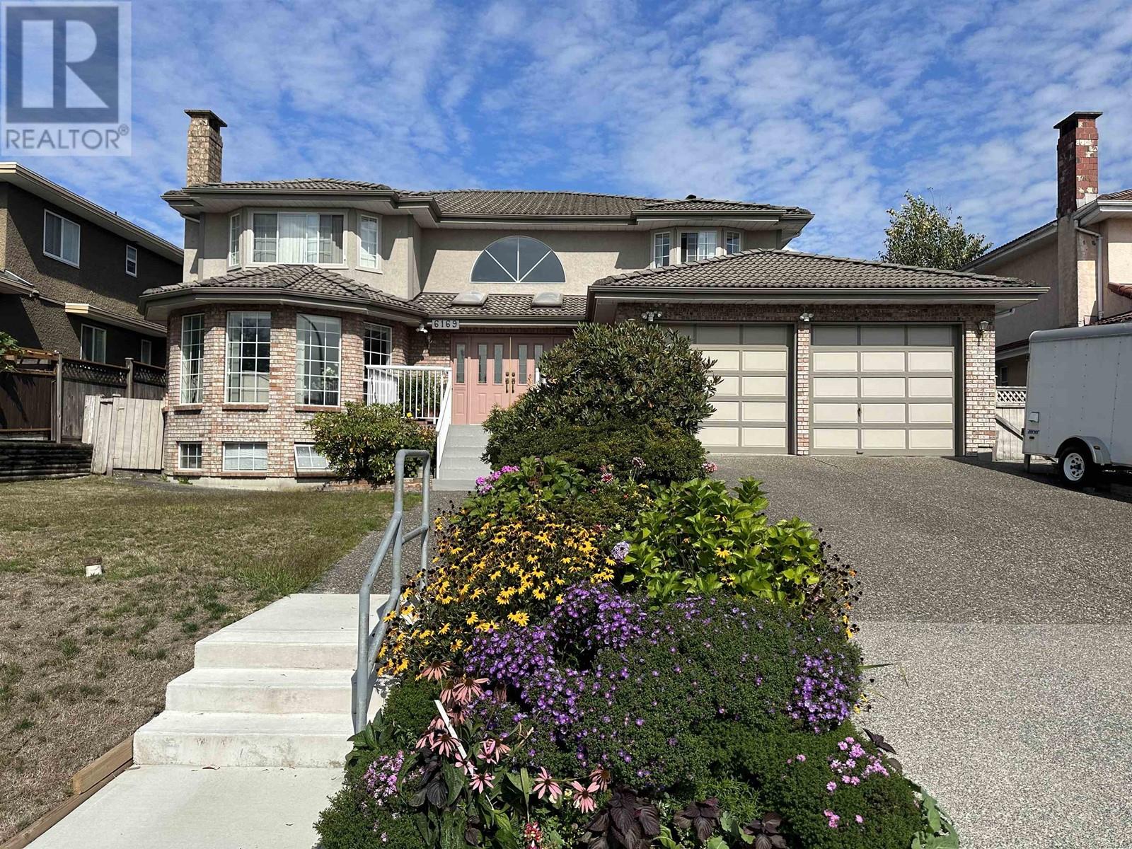 6169 Lochdale Street, Burnaby, British Columbia  V5B 2M6 - Photo 1 - R2816882