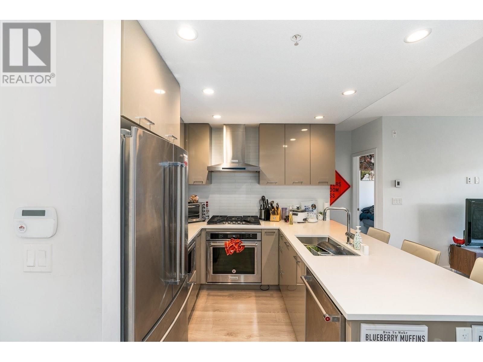 410 3581 Ross Drive, Vancouver, British Columbia  V6S 0K5 - Photo 6 - R2816446