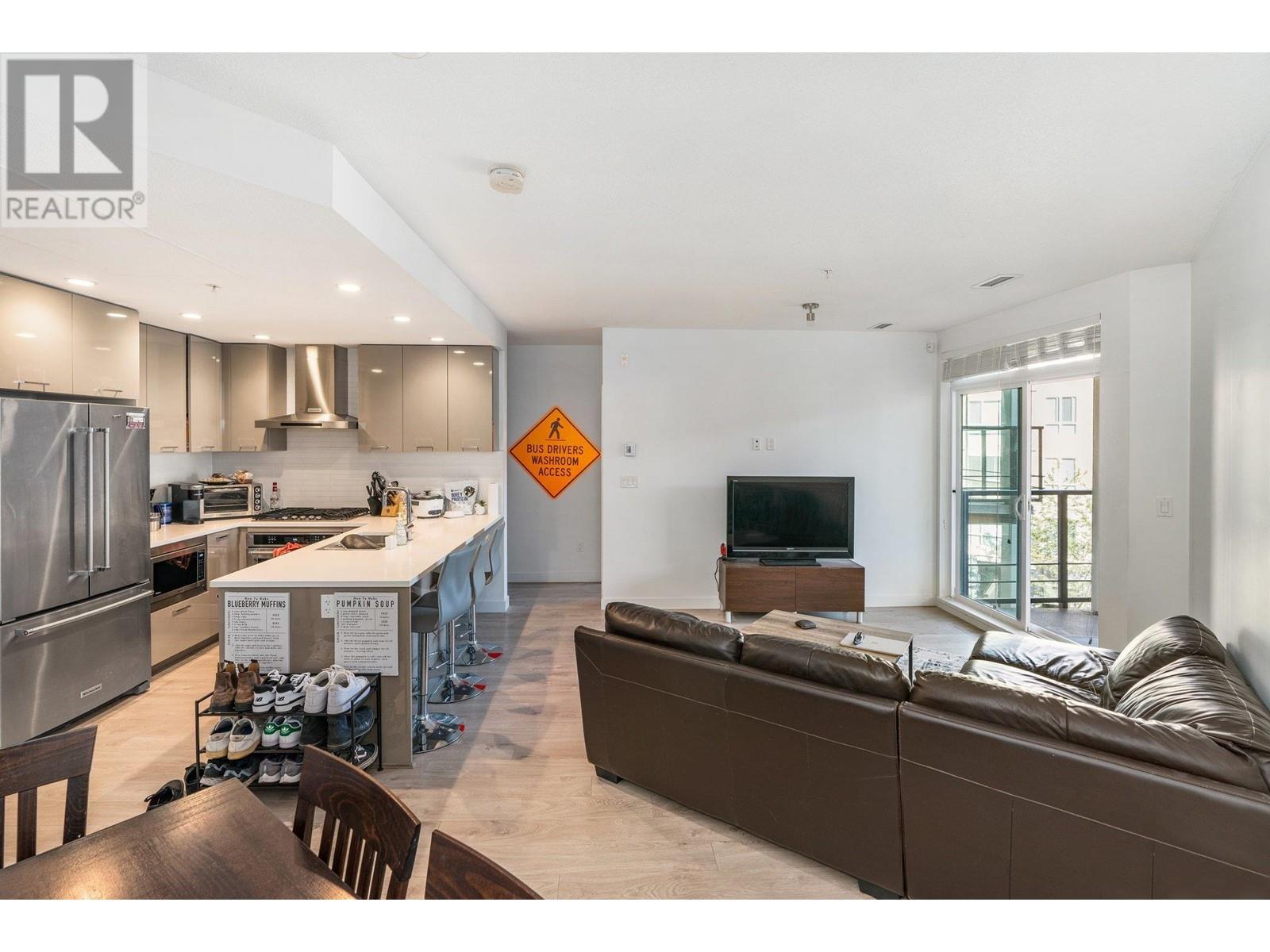 410 3581 Ross Drive, Vancouver, British Columbia  V6S 0K5 - Photo 9 - R2816446