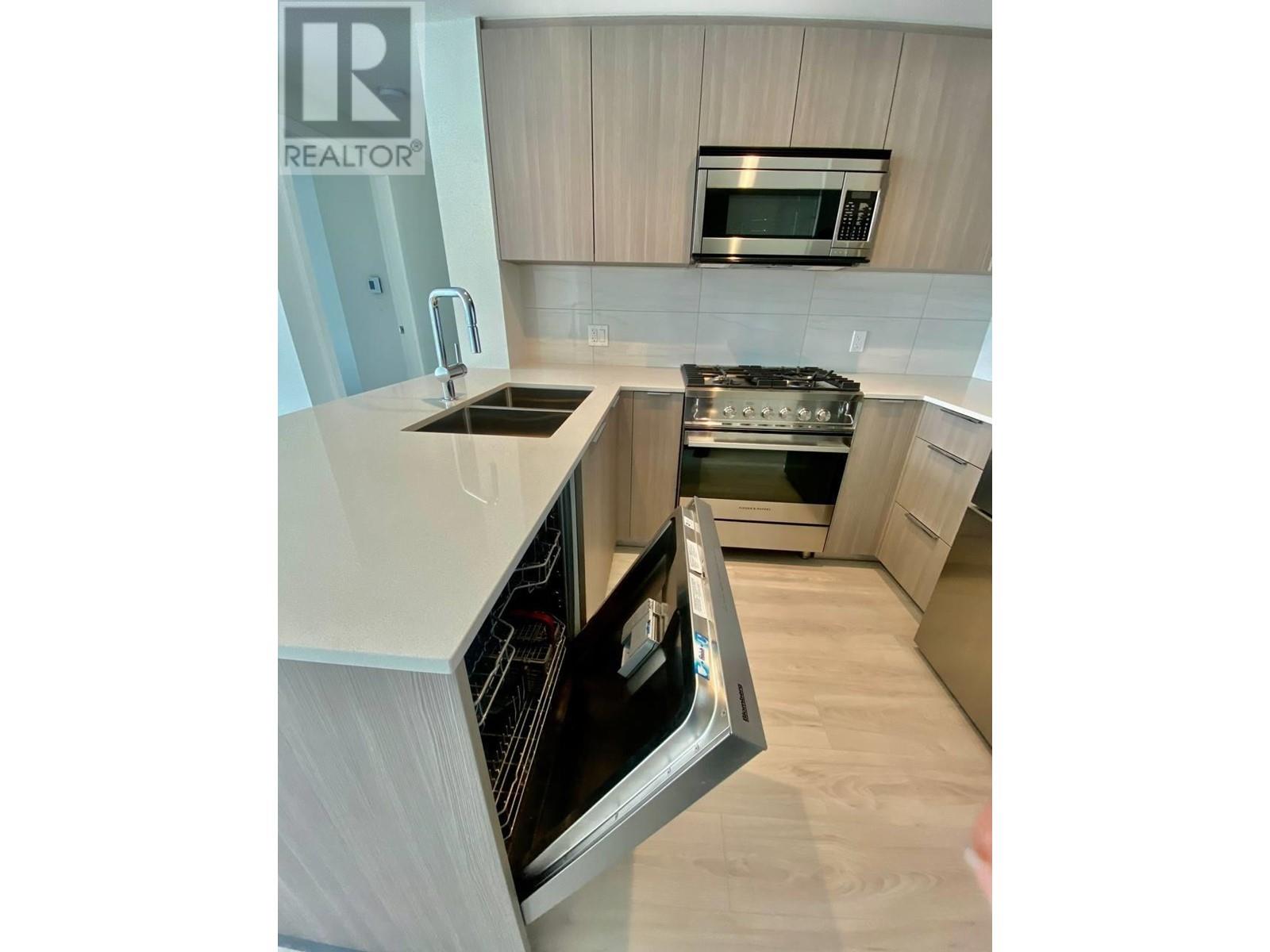 1304 1471 Hunter Street, Vancouver, British Columbia  V7J 1H3 - Photo 9 - R2816997