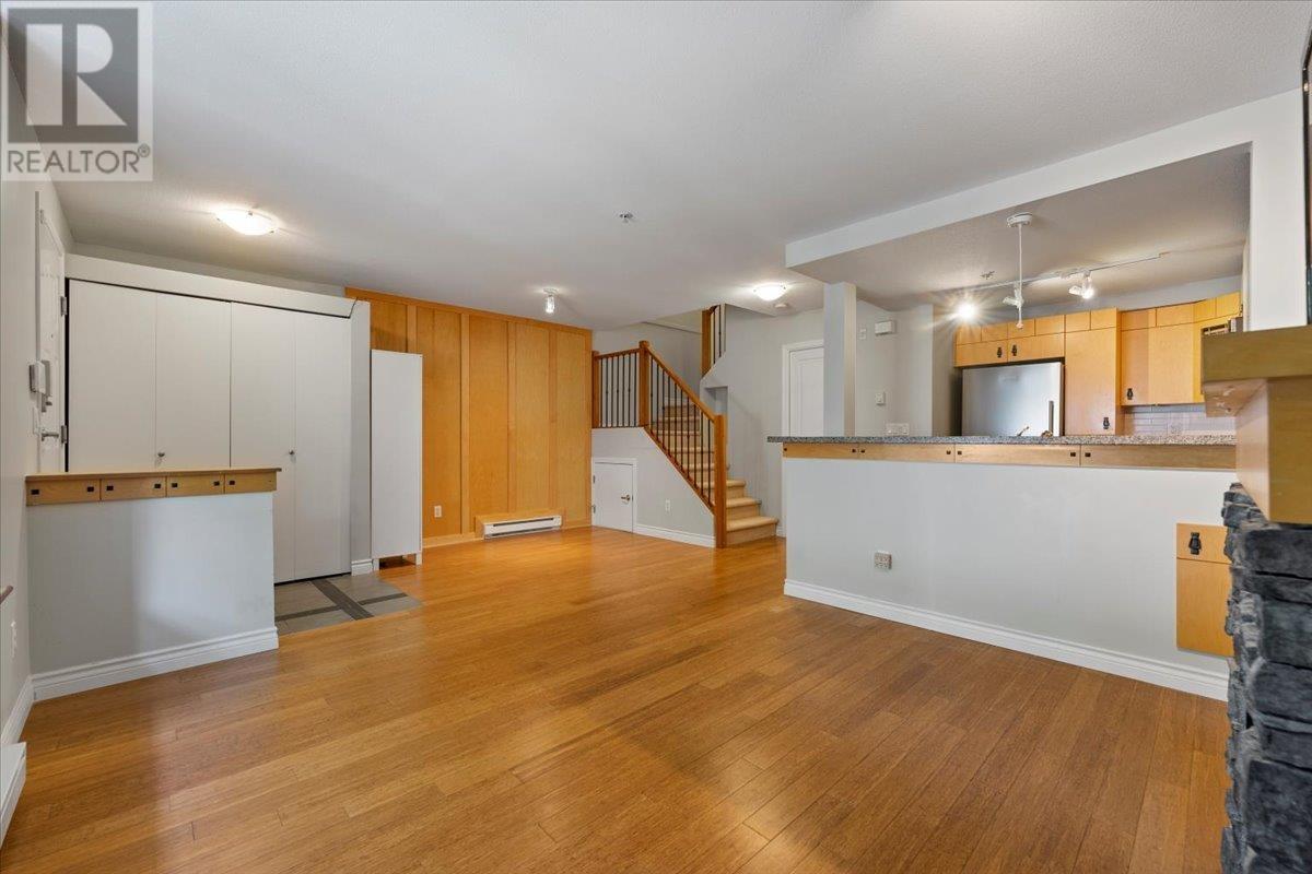 42 7488 Southwynde Avenue, Burnaby, British Columbia  V3N 5C6 - Photo 8 - R2817006