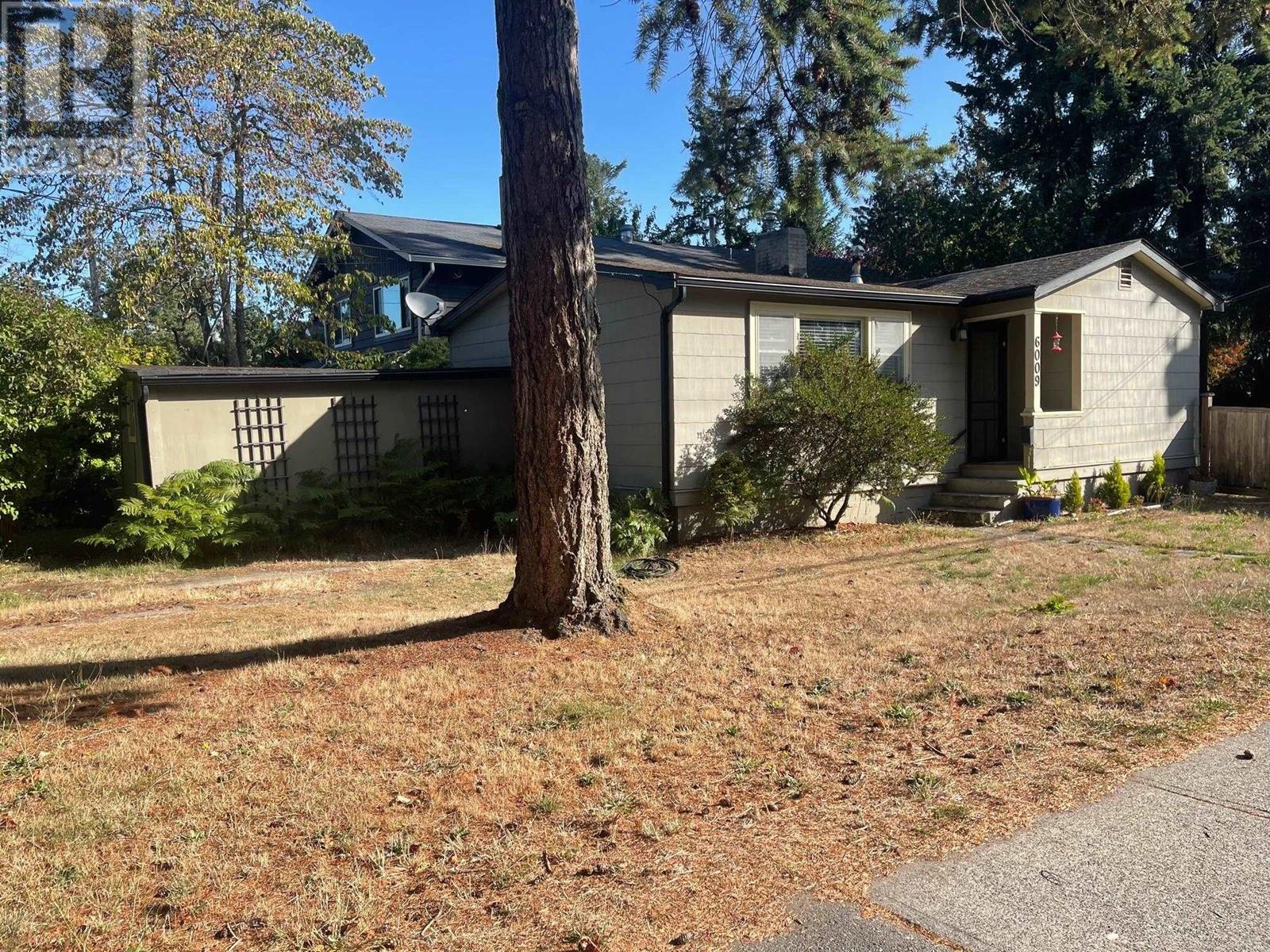 6009 16 AVENUE, delta, British Columbia