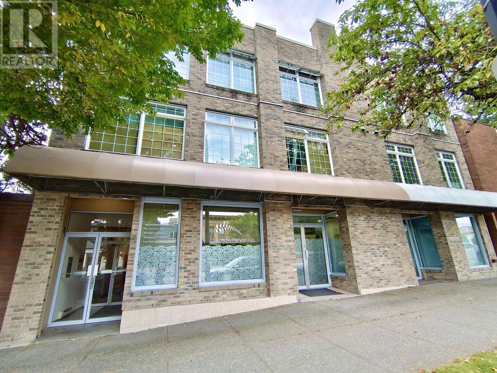 202 3981 FRASER STREET, vancouver, British Columbia