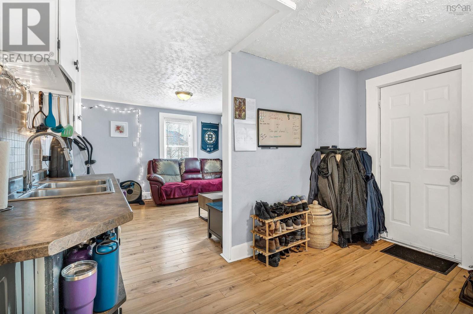 105 Fox Street, Lunenburg, Nova Scotia  B0J 2C0 - Photo 37 - 202309249
