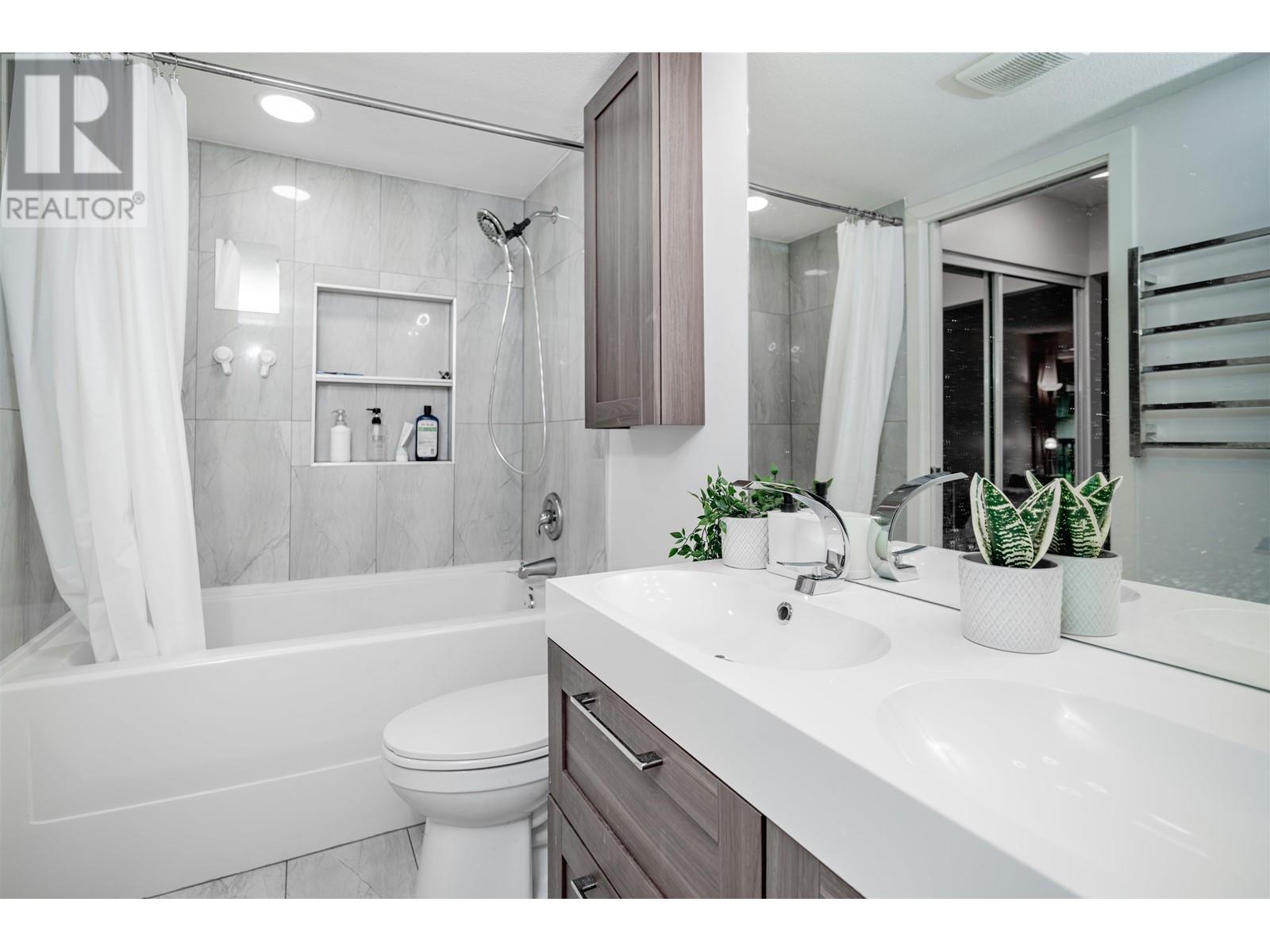 402 9847 Manchester Drive, Burnaby, British Columbia  V3N 4P4 - Photo 24 - R2816454
