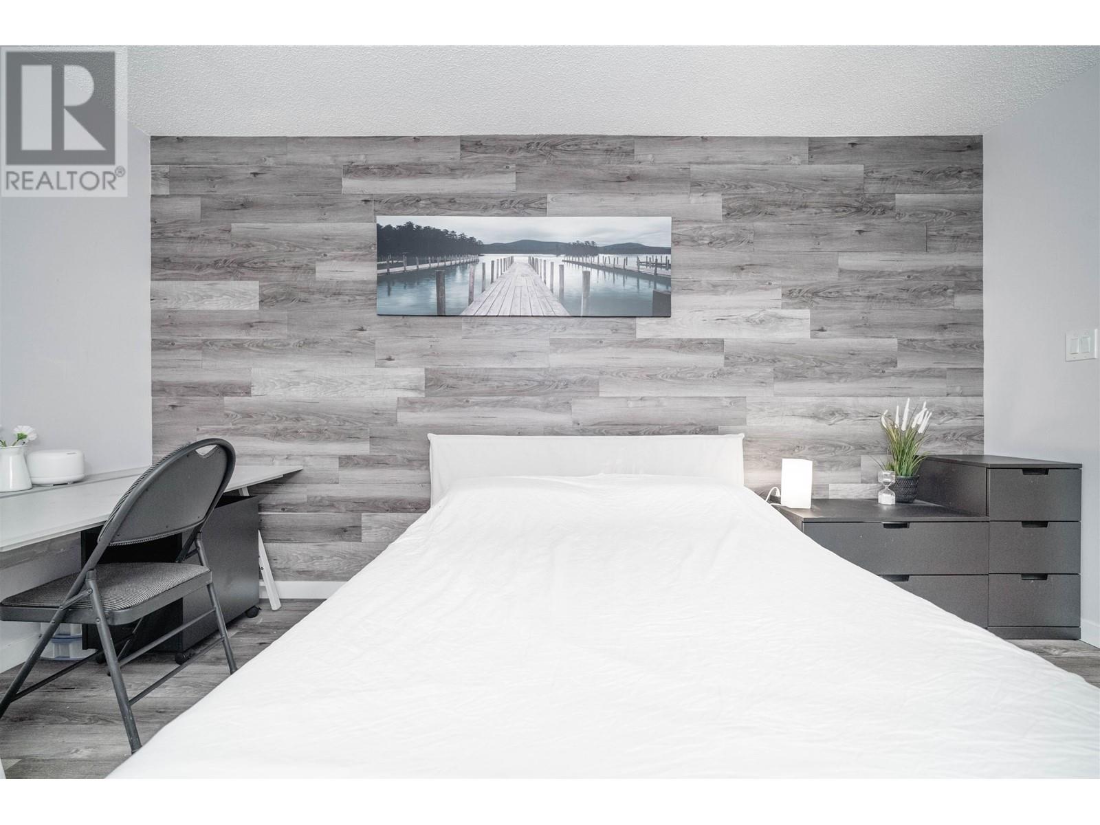 402 9847 Manchester Drive, Burnaby, British Columbia  V3N 4P4 - Photo 21 - R2816454
