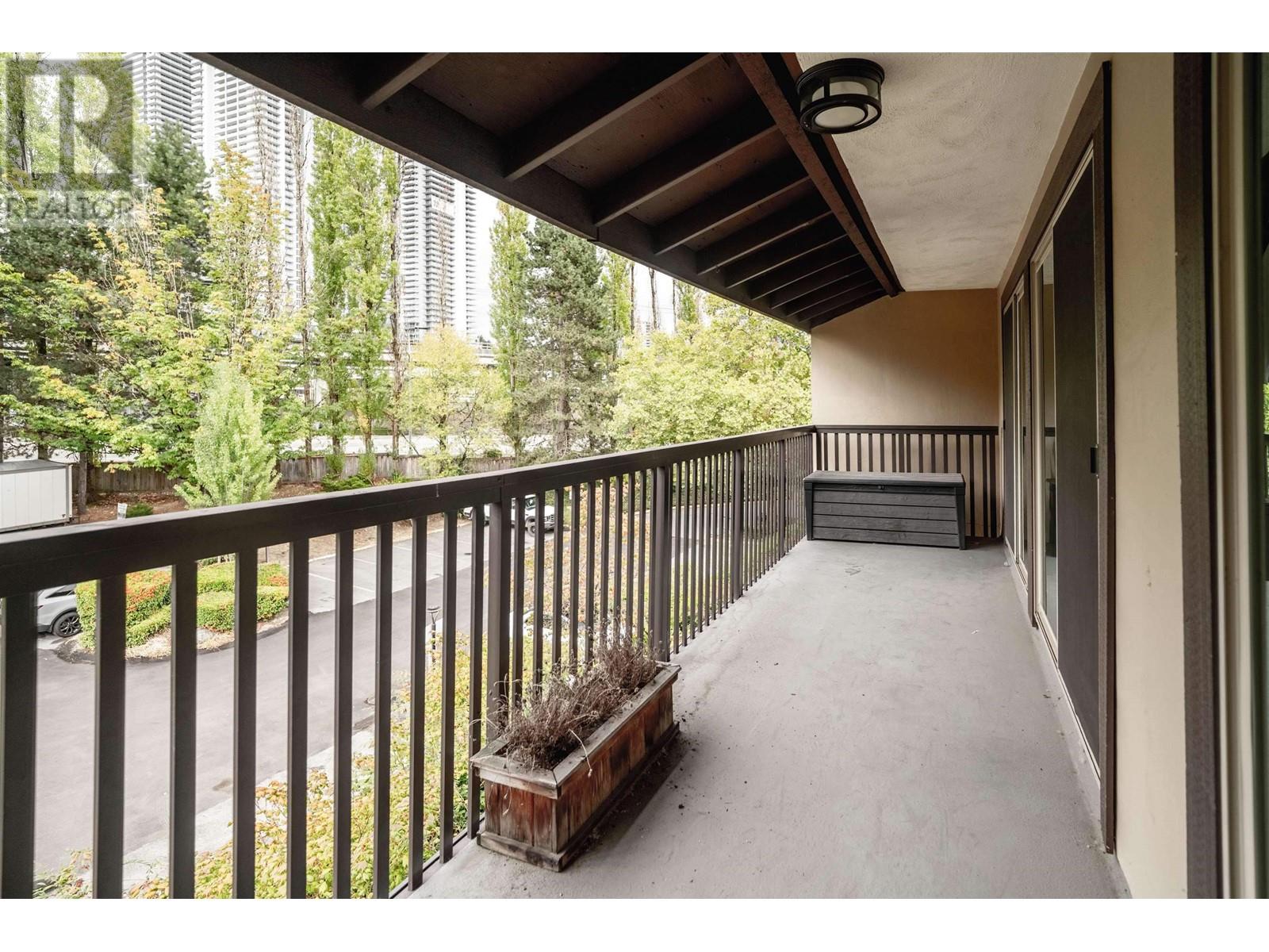 402 9847 Manchester Drive, Burnaby, British Columbia  V3N 4P4 - Photo 34 - R2816454