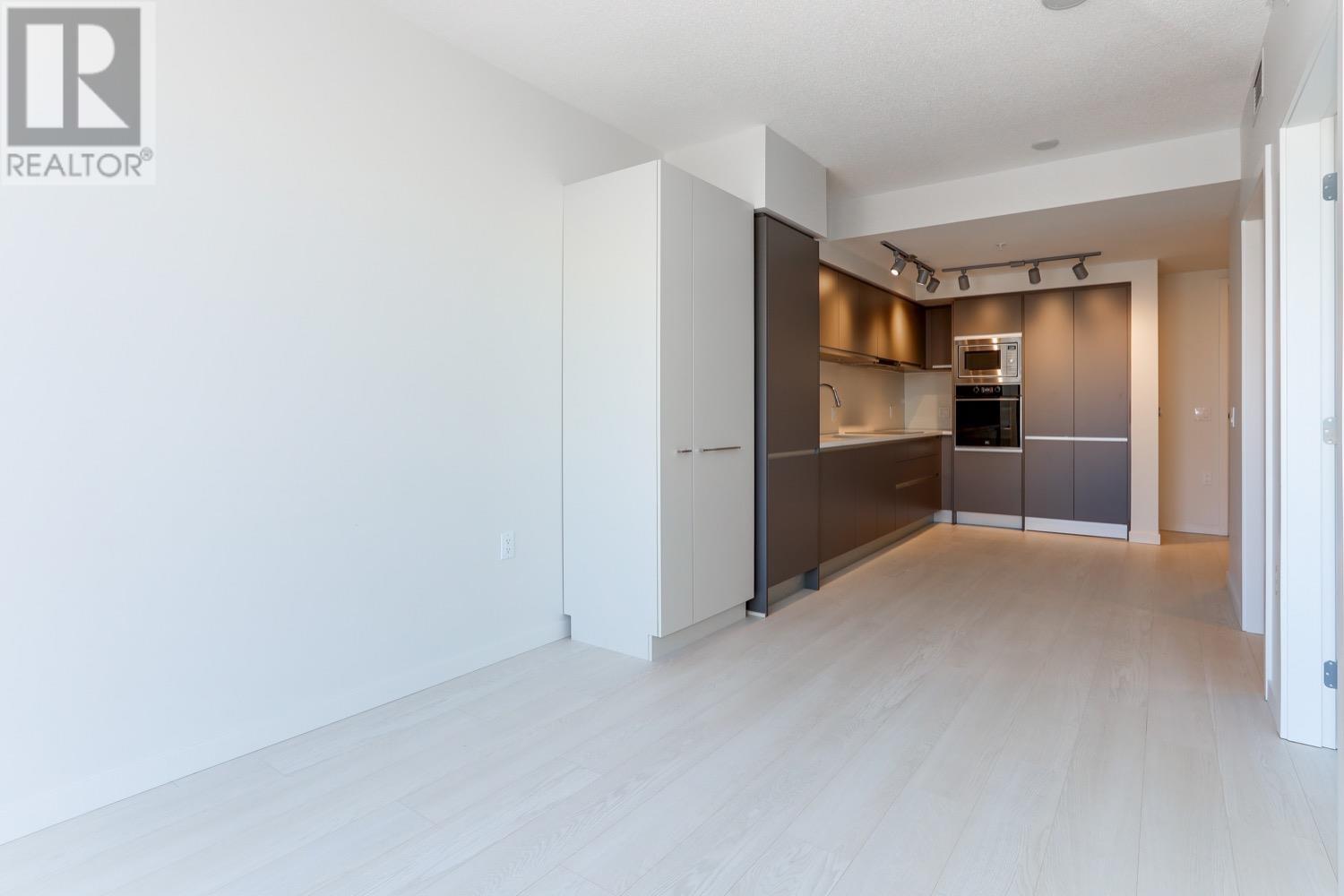 405 180 E 2ND AVENUE, vancouver, British Columbia