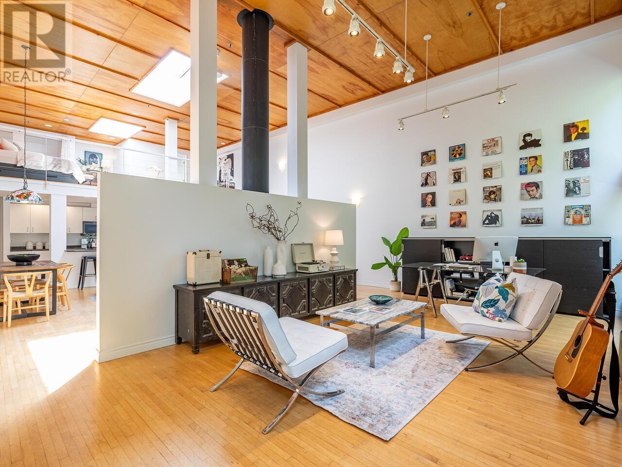 5 1227 E 7TH AVENUE, vancouver, British Columbia