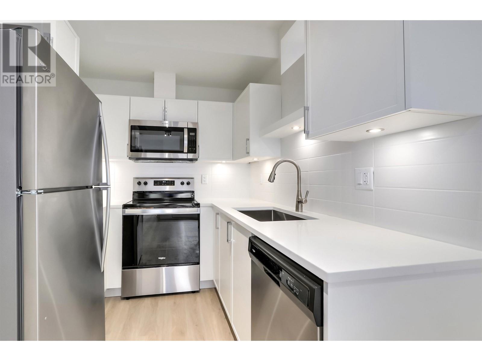 423 W Keith Road, North Vancouver, British Columbia  V7M 1M2 - Photo 32 - R2817163