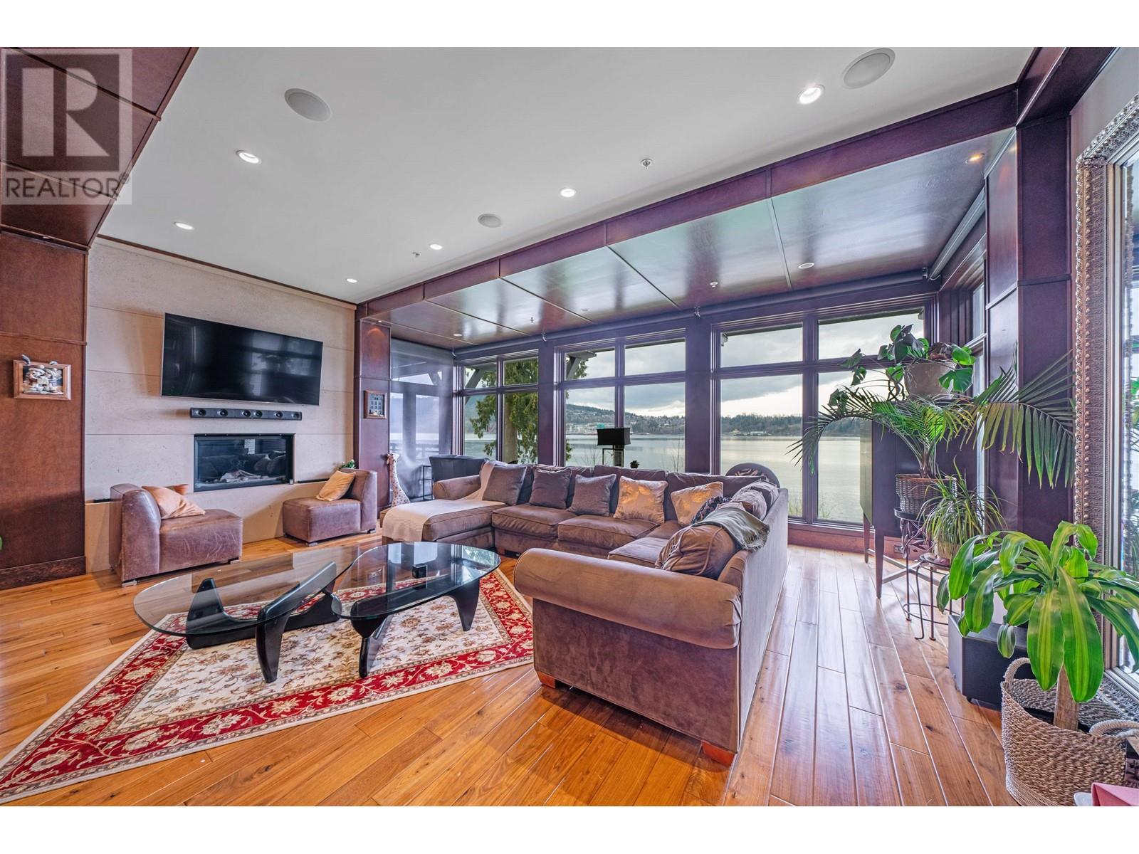 3765 Dollarton Highway, North Vancouver, British Columbia  V7G 1A1 - Photo 10 - R2817096