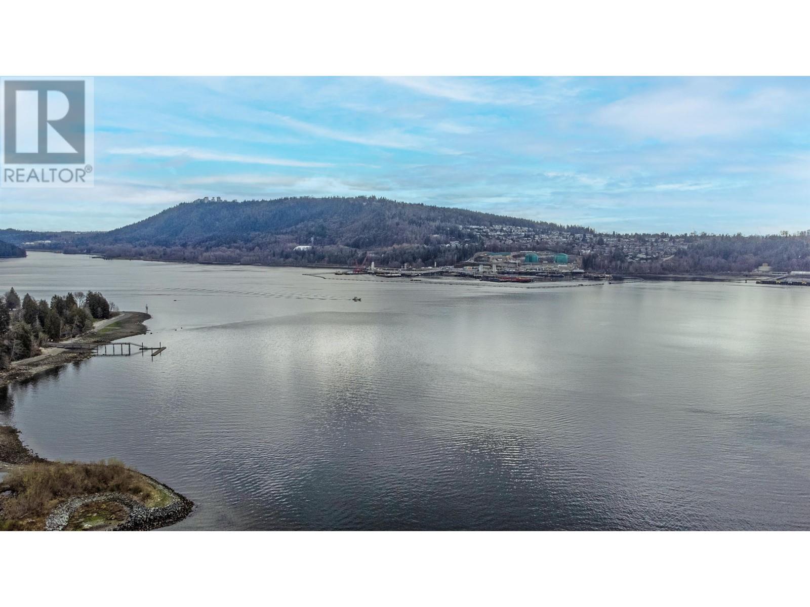 3765 Dollarton Highway, North Vancouver, British Columbia  V7G 1A1 - Photo 3 - R2817096