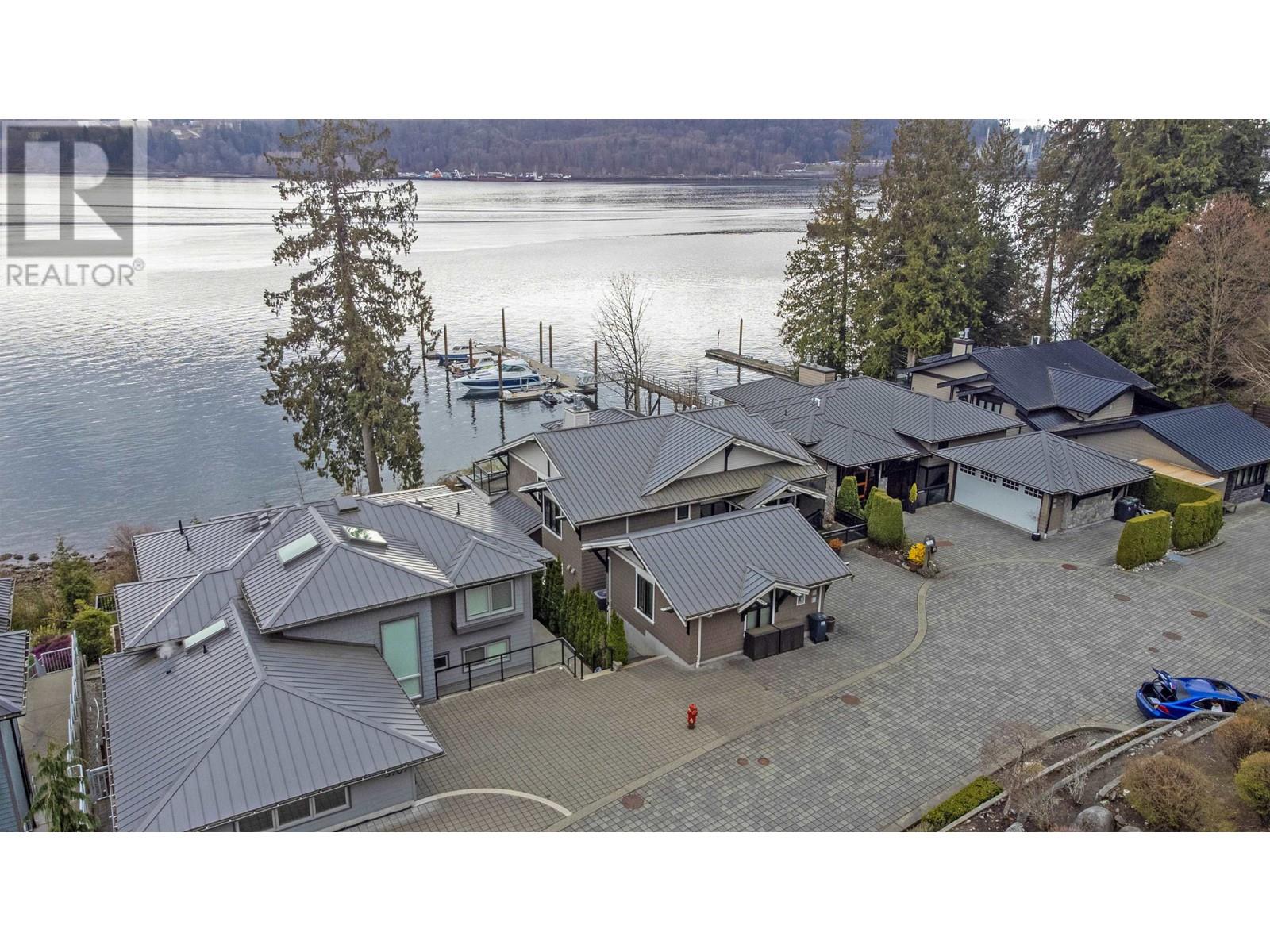 3765 Dollarton Highway, North Vancouver, British Columbia  V7G 1A1 - Photo 4 - R2817096