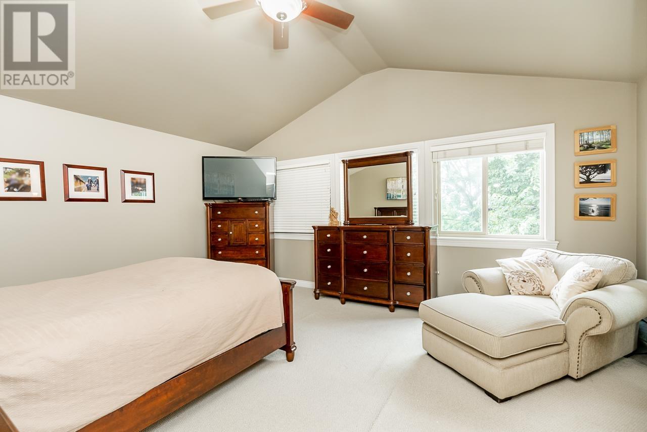2880 Malibu Court, Coquitlam, British Columbia  V3B 8G1 - Photo 18 - R2817144