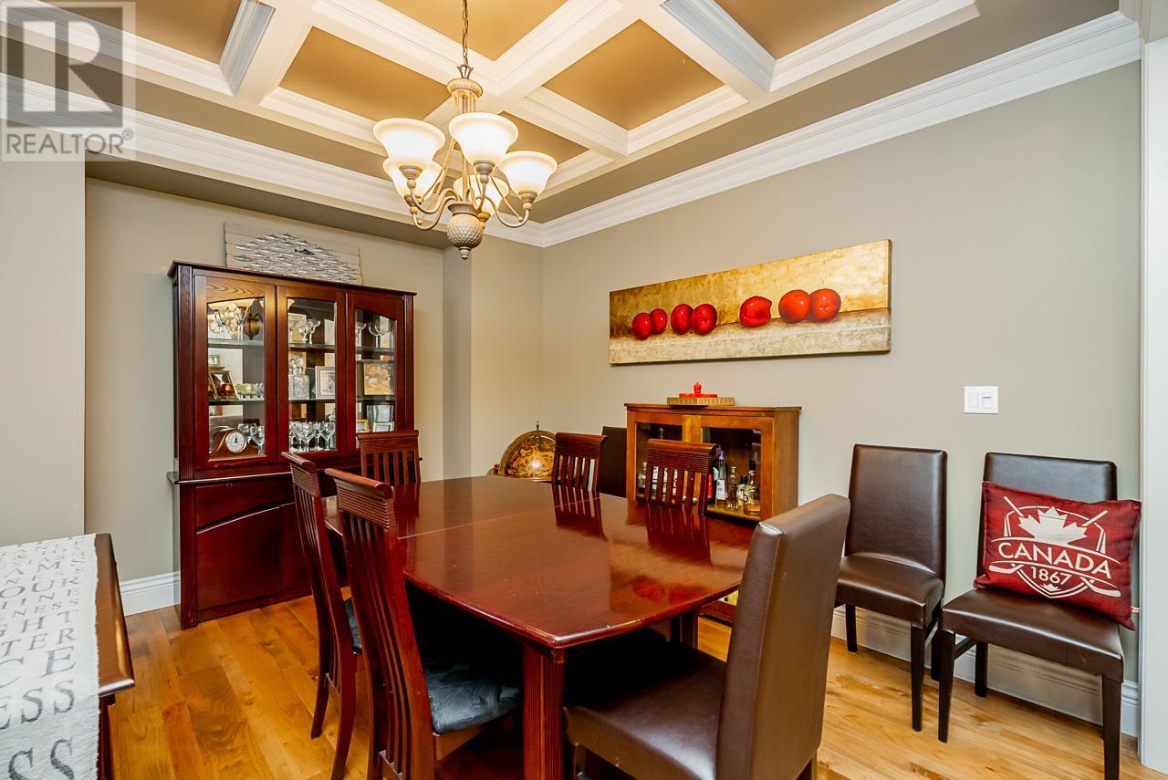2880 Malibu Court, Coquitlam, British Columbia  V3B 8G1 - Photo 7 - R2817144