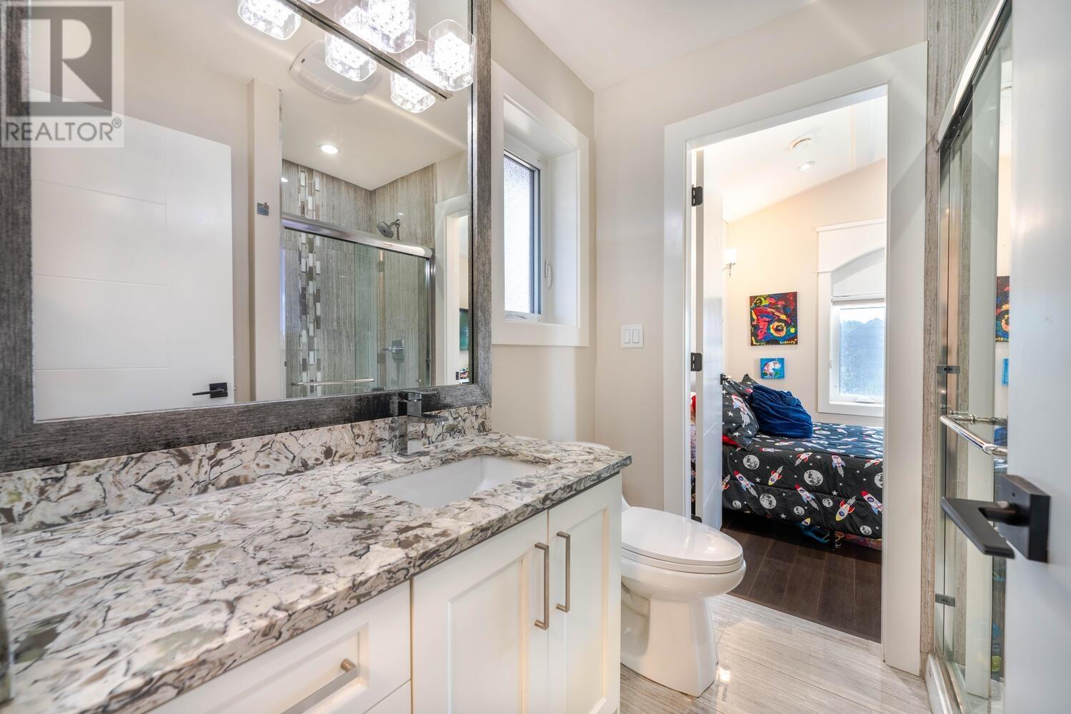 3649 Oxford Street, Vancouver, British Columbia  V5K 1P4 - Photo 17 - R2817193