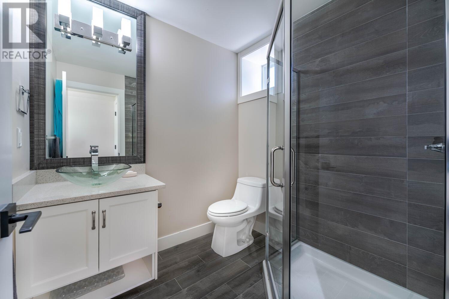 3649 Oxford Street, Vancouver, British Columbia  V5K 1P4 - Photo 18 - R2817193