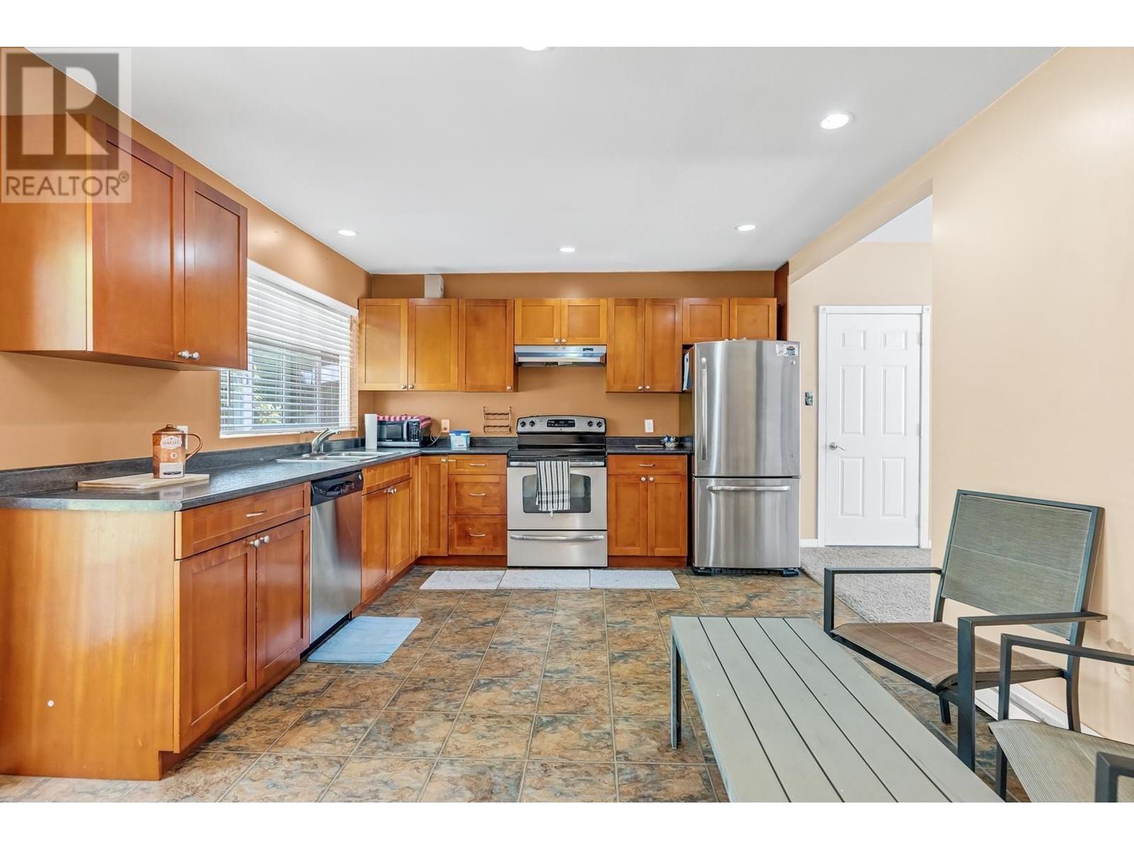 11240 Dartford Street, Maple Ridge, British Columbia  V2X 1V1 - Photo 5 - R2807700