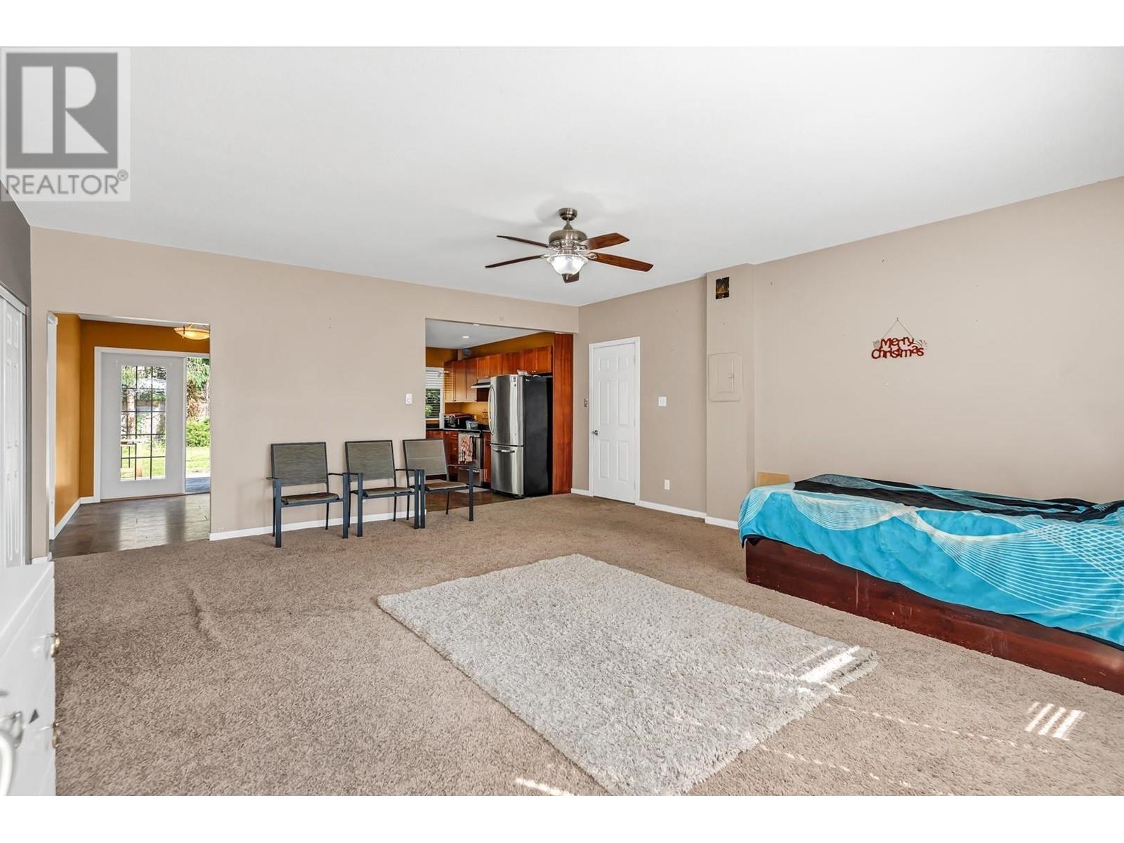 11240 Dartford Street, Maple Ridge, British Columbia  V2X 1V1 - Photo 2 - R2807700