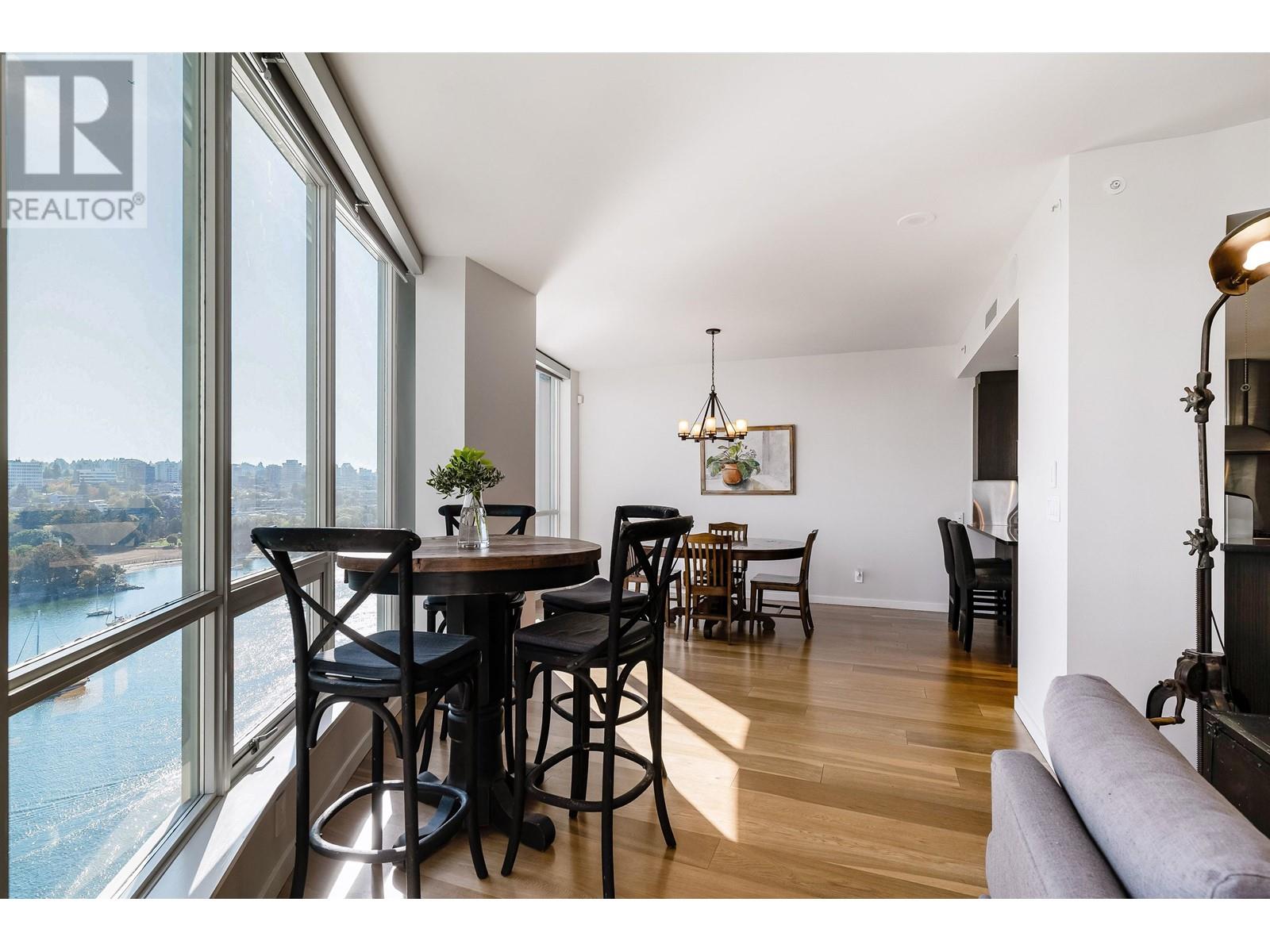 2003 1328 Marinaside Crescent, Vancouver, British Columbia  V6Z 3B3 - Photo 12 - R2817208