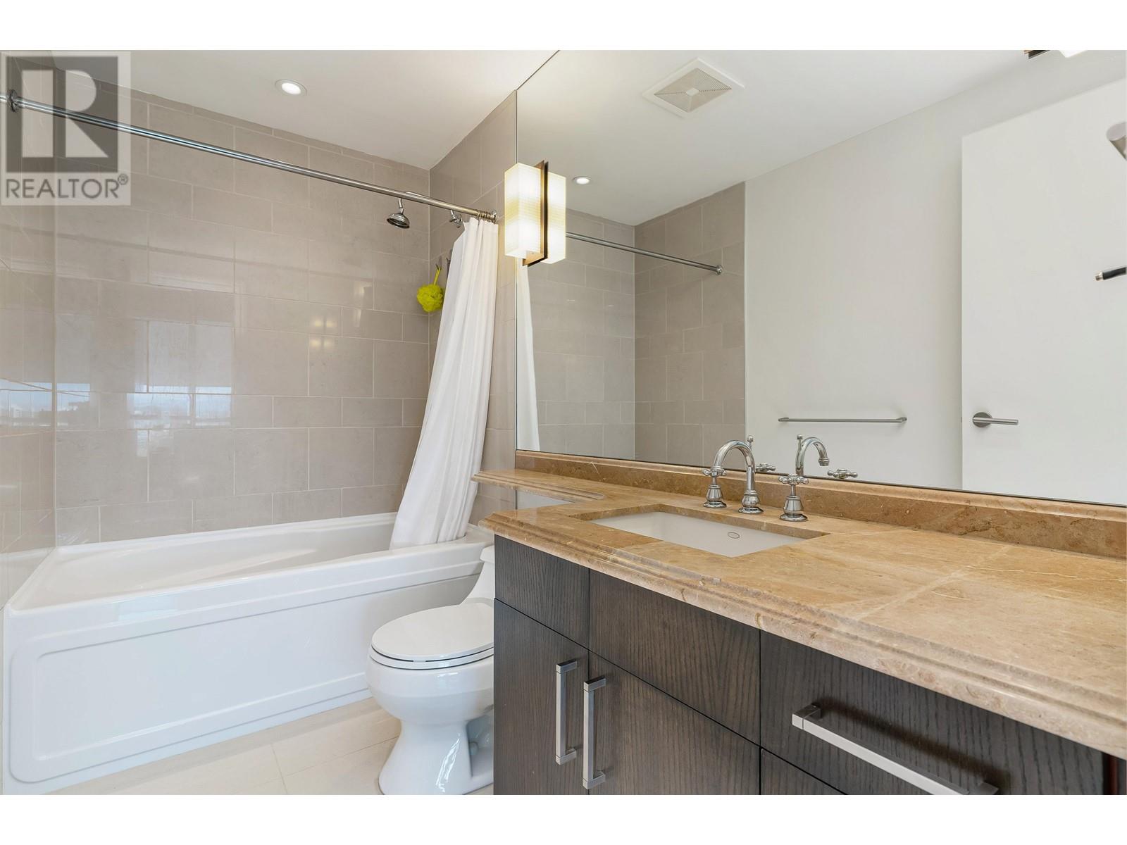 2003 1328 Marinaside Crescent, Vancouver, British Columbia  V6Z 3B3 - Photo 26 - R2817208