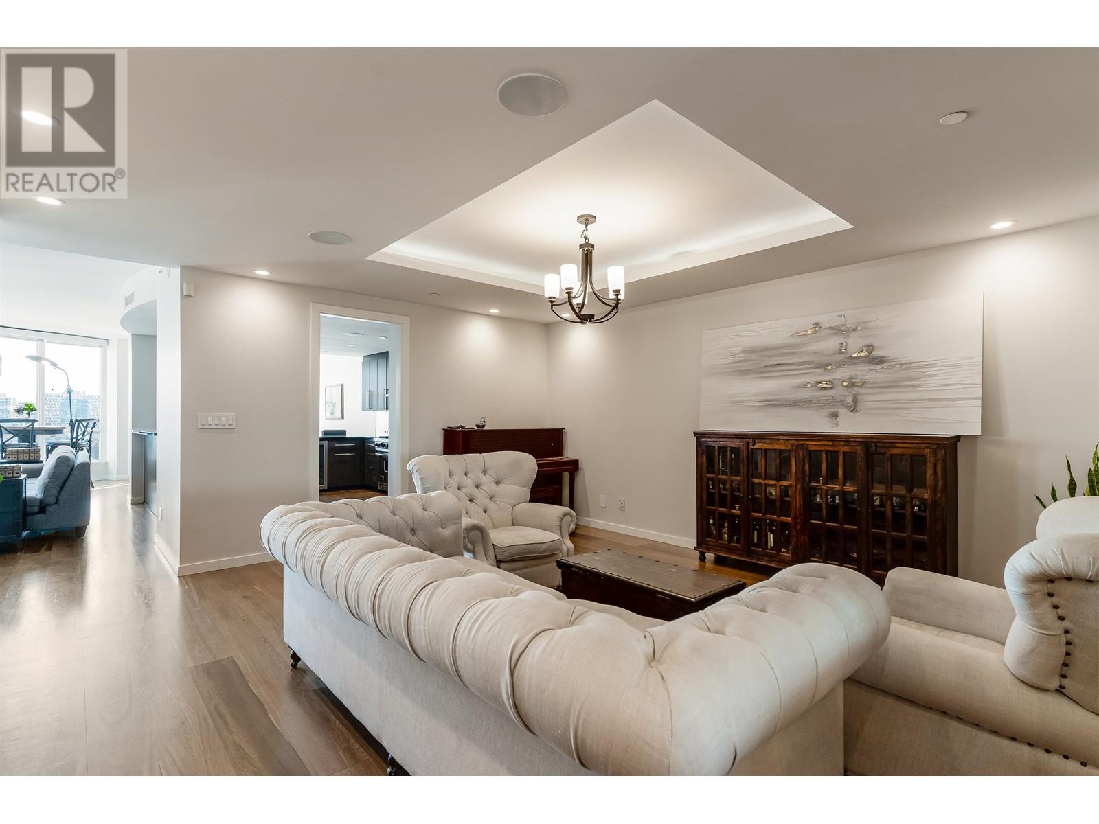 2003 1328 Marinaside Crescent, Vancouver, British Columbia  V6Z 3B3 - Photo 30 - R2817208