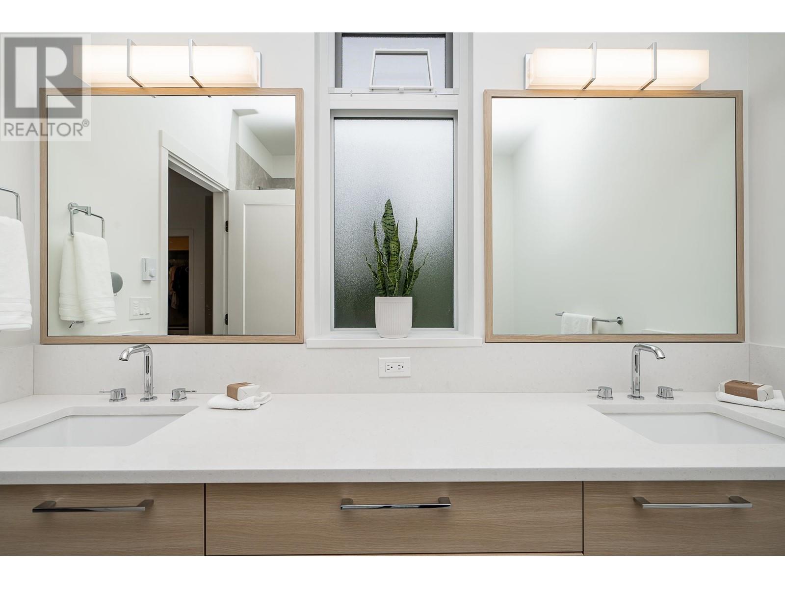 151 1220 Rocklin Street, Coquitlam, British Columbia  V3B 0R6 - Photo 16 - R2817293