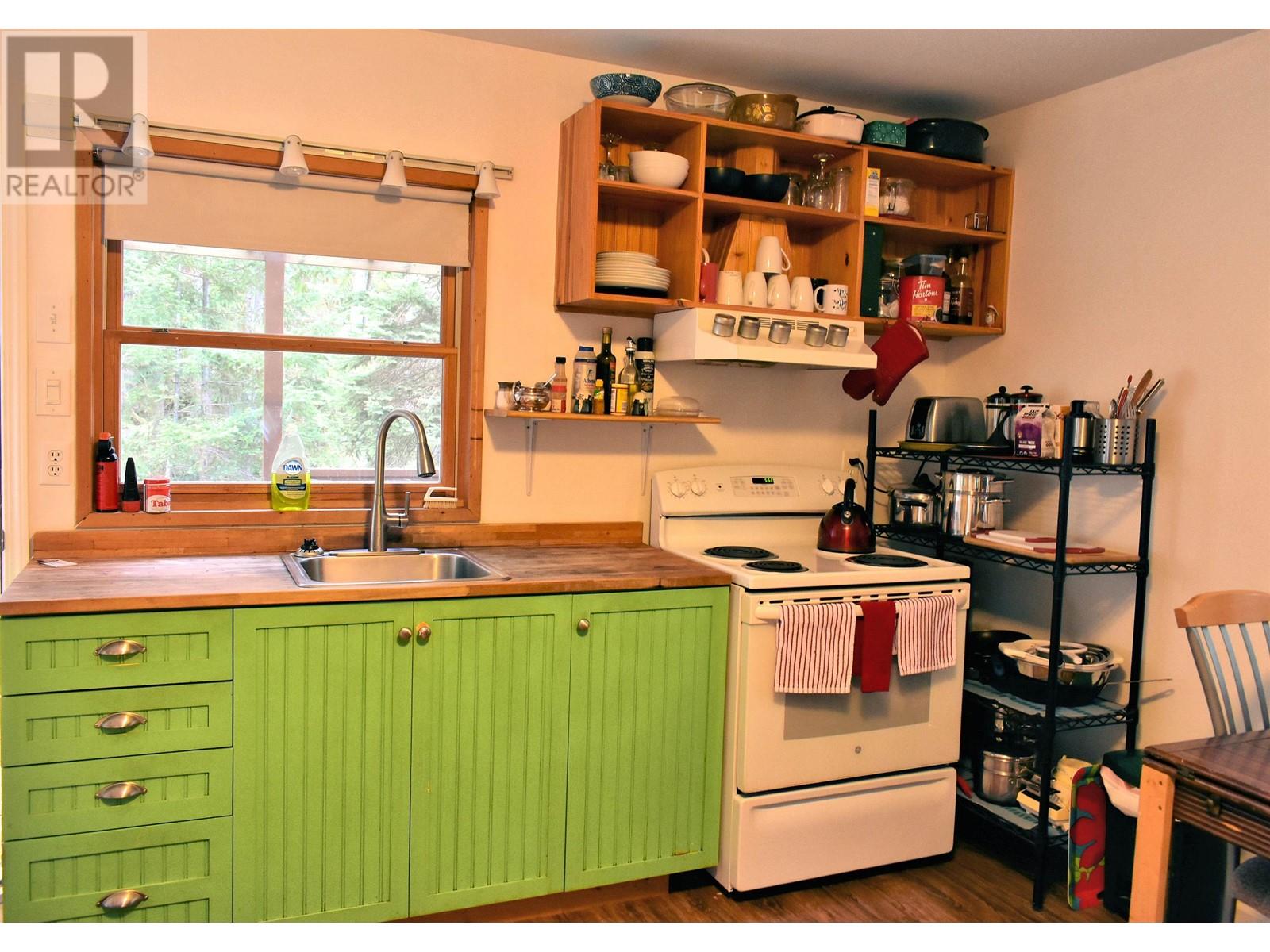 16535 Timberline Road, Egmont, British Columbia  V0N 2H4 - Photo 7 - R2811495