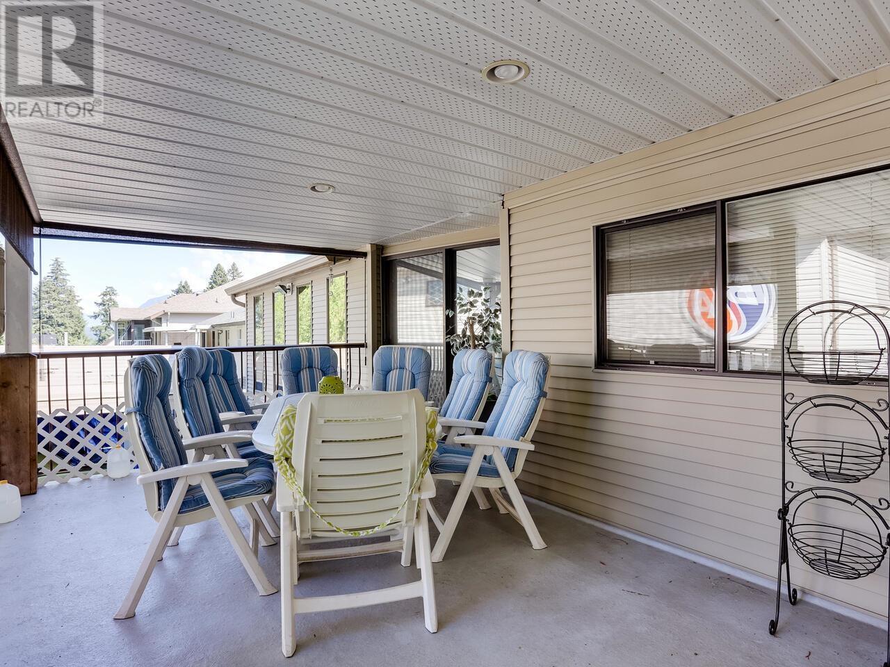 960 Porter Street, Coquitlam, British Columbia  V3J 5C2 - Photo 27 - R2817227