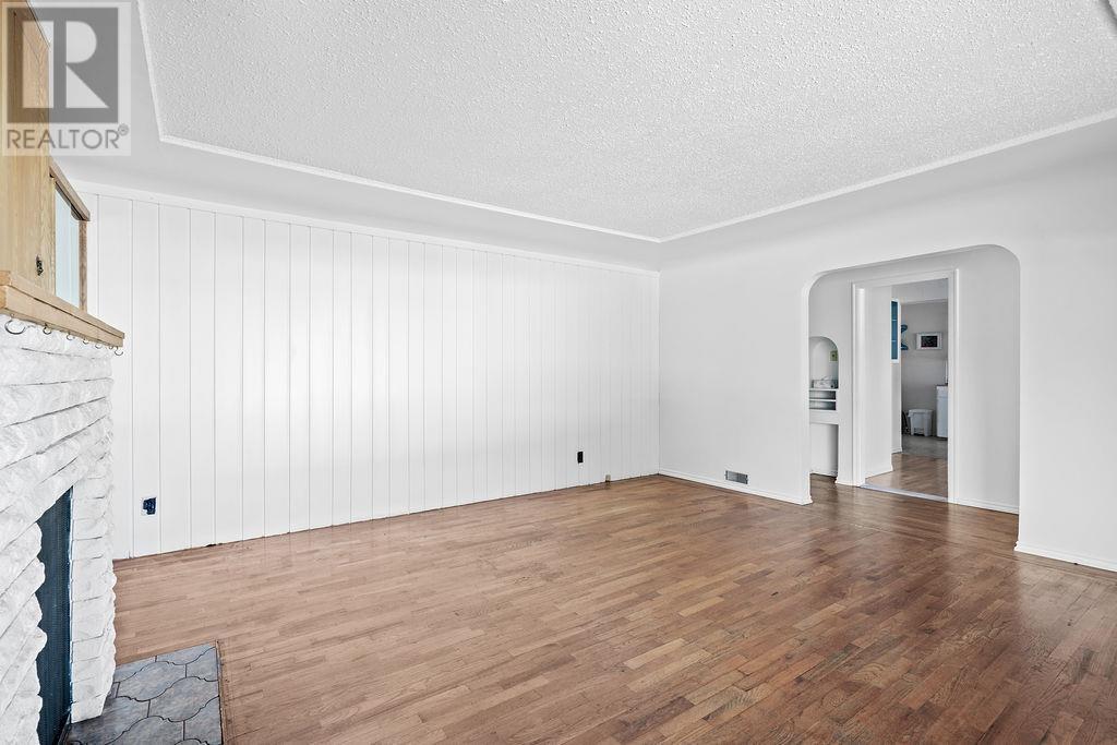 5312 Laurel Street, Burnaby, British Columbia  V5G 1N2 - Photo 11 - R2817264