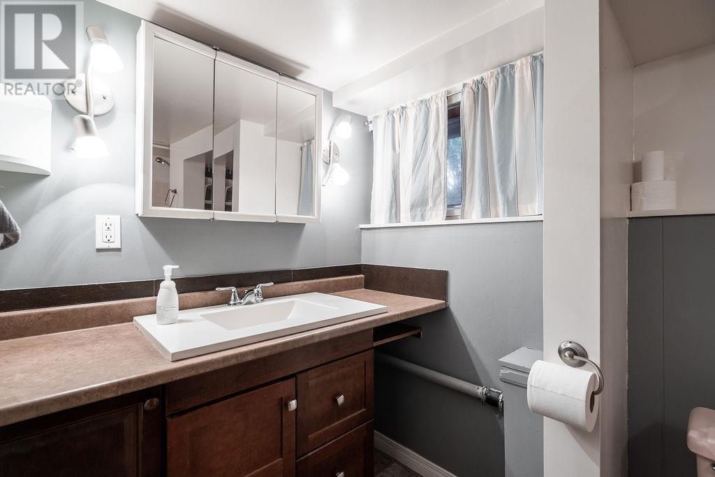 5312 Laurel Street, Burnaby, British Columbia  V5G 1N2 - Photo 27 - R2817264