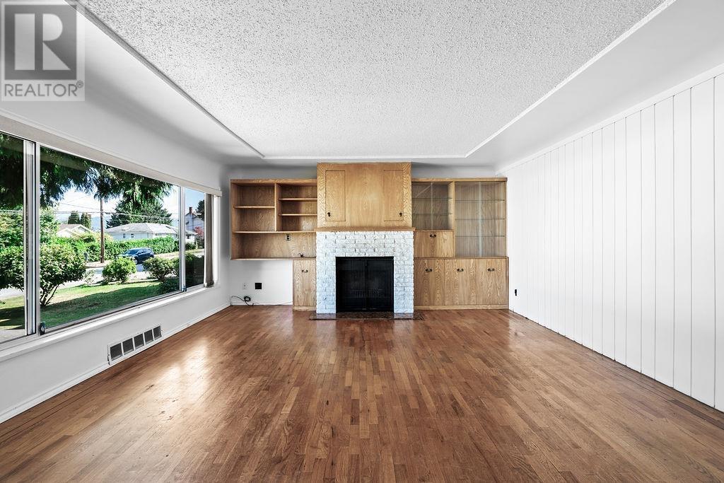 5312 Laurel Street, Burnaby, British Columbia  V5G 1N2 - Photo 7 - R2817264