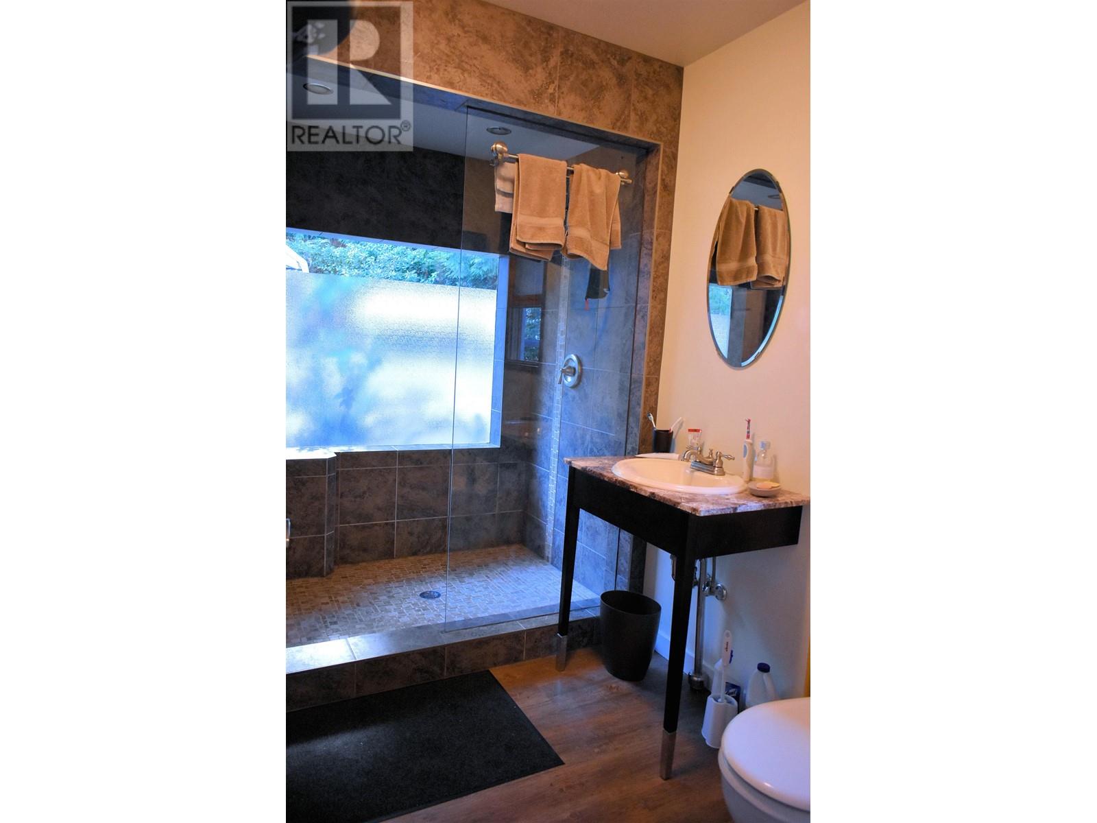 16535 Timberline Road, Egmont, British Columbia  V0N 2H4 - Photo 11 - R2811495