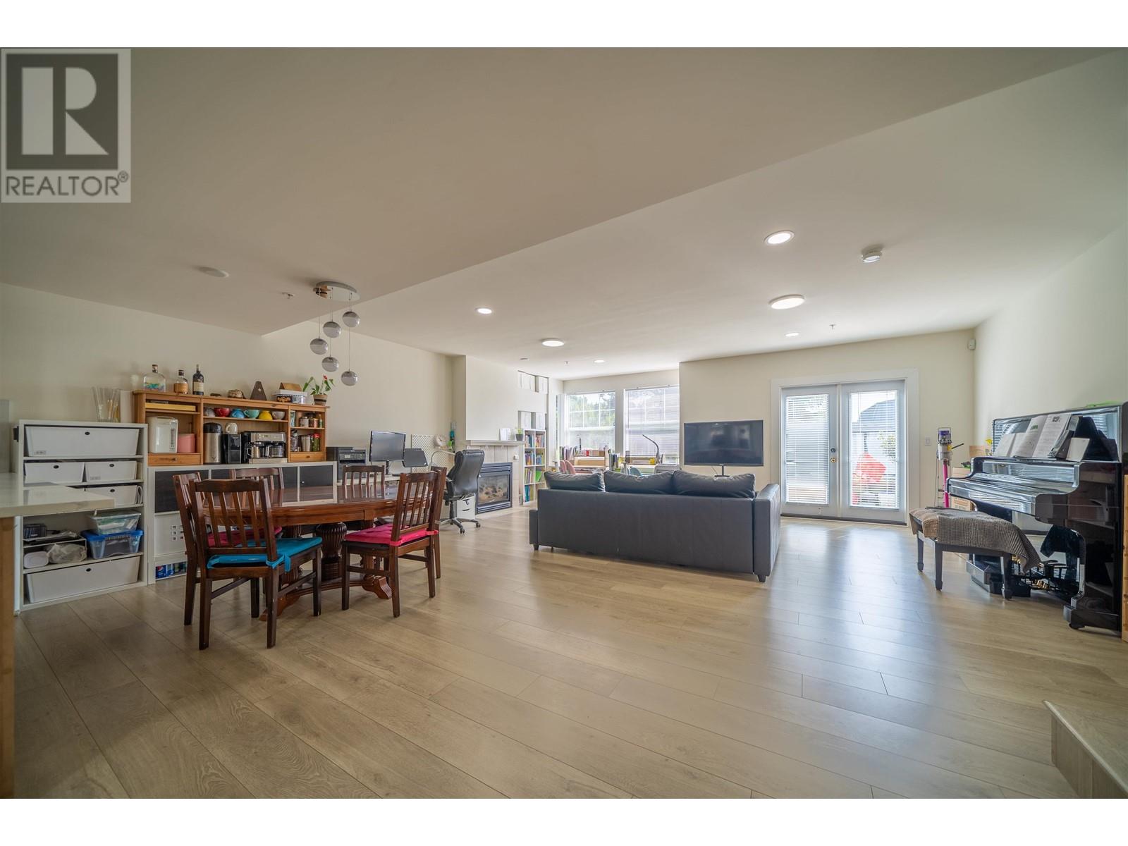 10 6262 Ash Street, Vancouver, British Columbia  V5Z 3G9 - Photo 3 - R2817072