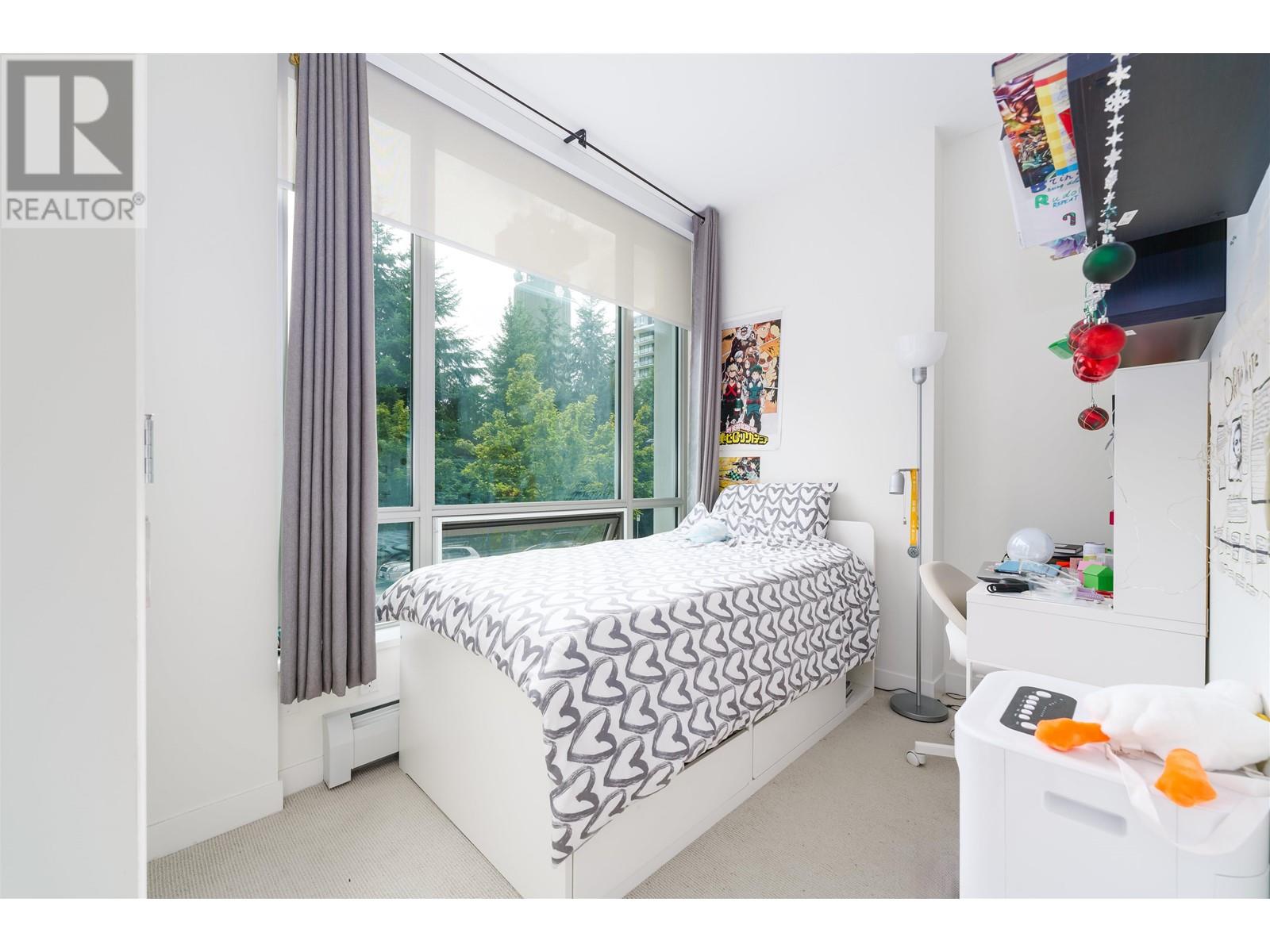9086 University Crescent, Burnaby, British Columbia  V5A 0C9 - Photo 12 - R2816618