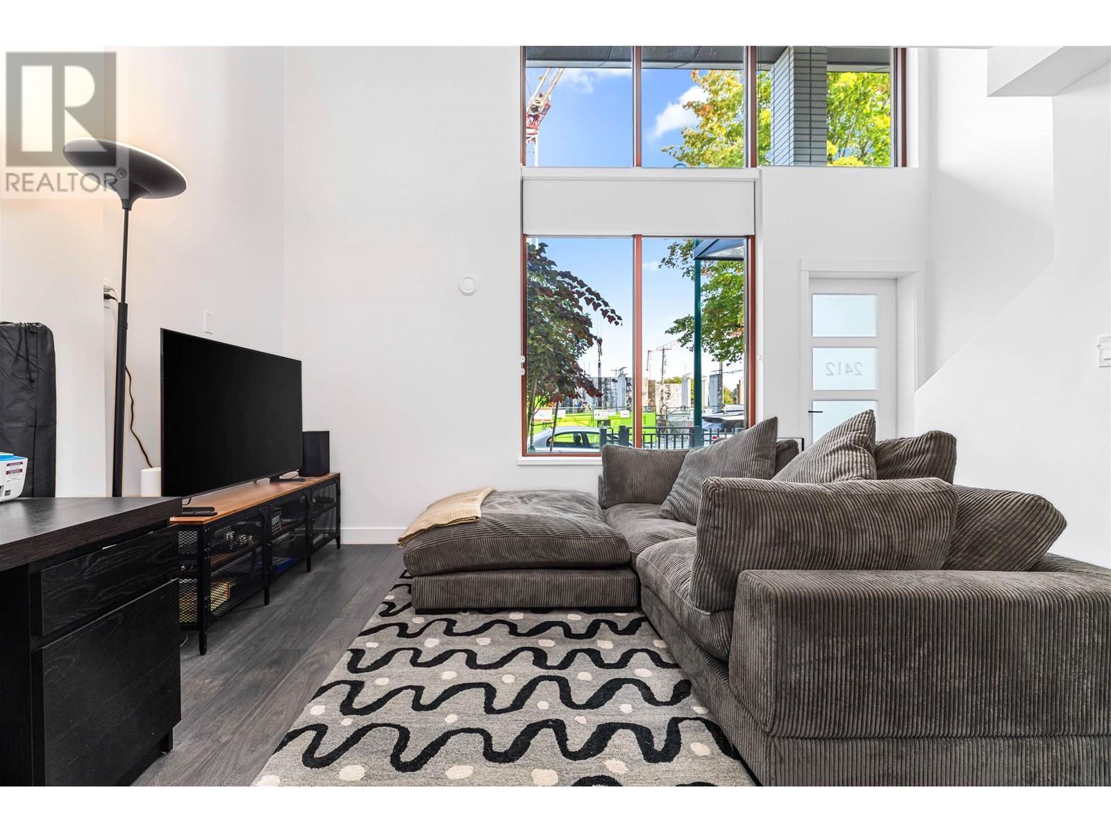 2412 Grant Street, Vancouver, British Columbia  V5K 3G4 - Photo 12 - R2817327