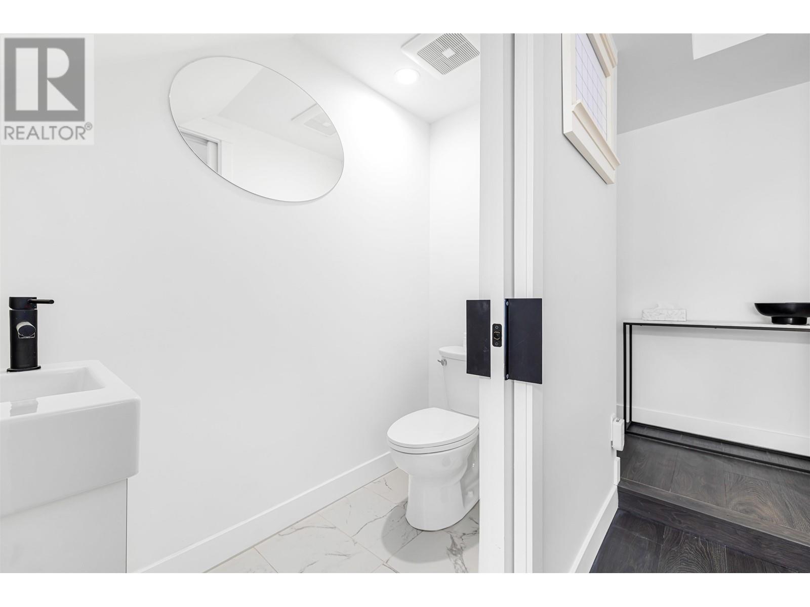 2412 Grant Street, Vancouver, British Columbia  V5K 3G4 - Photo 14 - R2817327