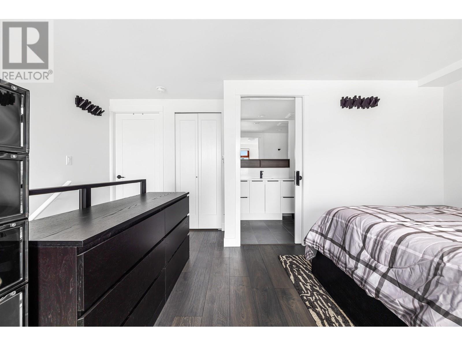 2412 Grant Street, Vancouver, British Columbia  V5K 3G4 - Photo 19 - R2817327