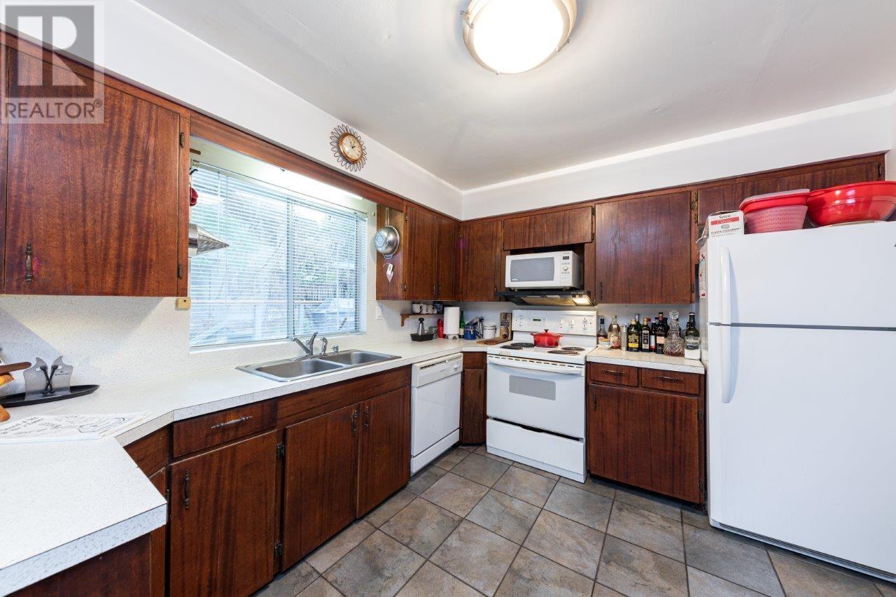 407 Cardena Drive, Bowen Island, British Columbia  V0N 1G1 - Photo 11 - R2817313