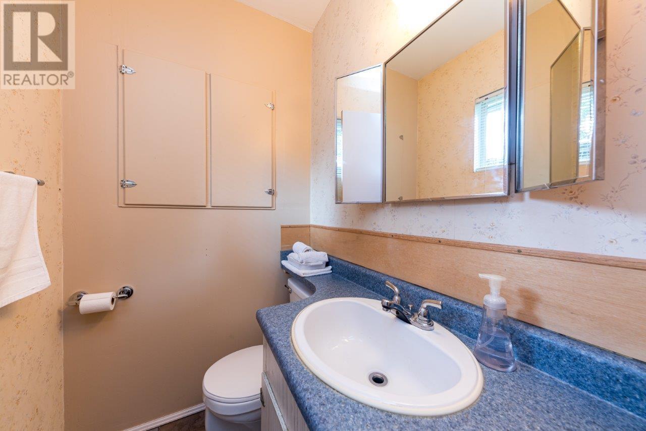 407 Cardena Drive, Bowen Island, British Columbia  V0N 1G1 - Photo 13 - R2817313