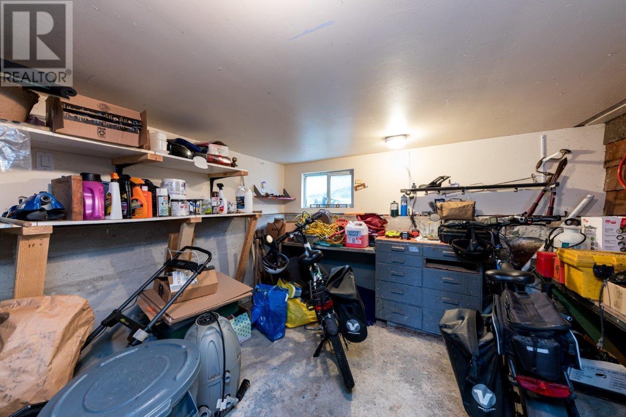 407 Cardena Drive, Bowen Island, British Columbia  V0N 1G1 - Photo 18 - R2817313