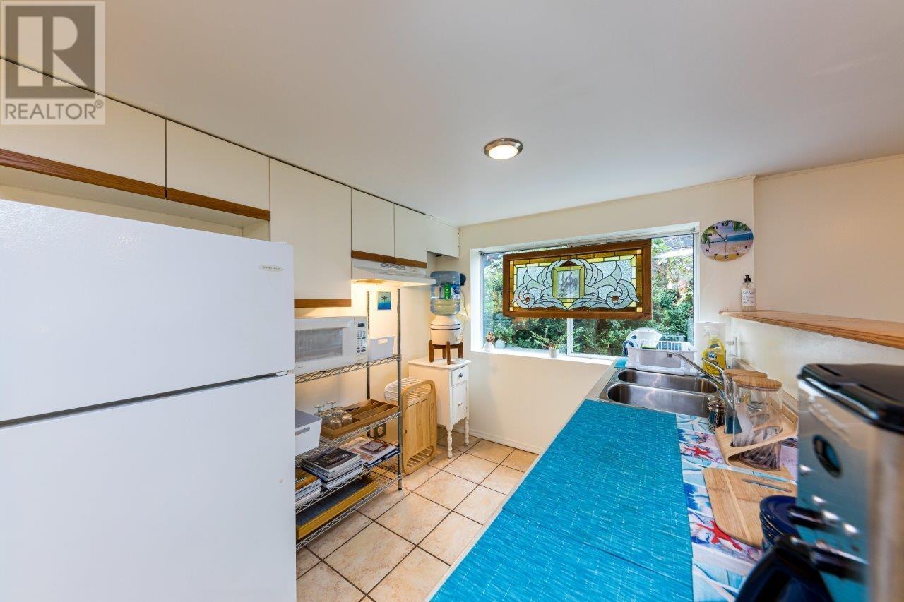 407 Cardena Drive, Bowen Island, British Columbia  V0N 1G1 - Photo 21 - R2817313