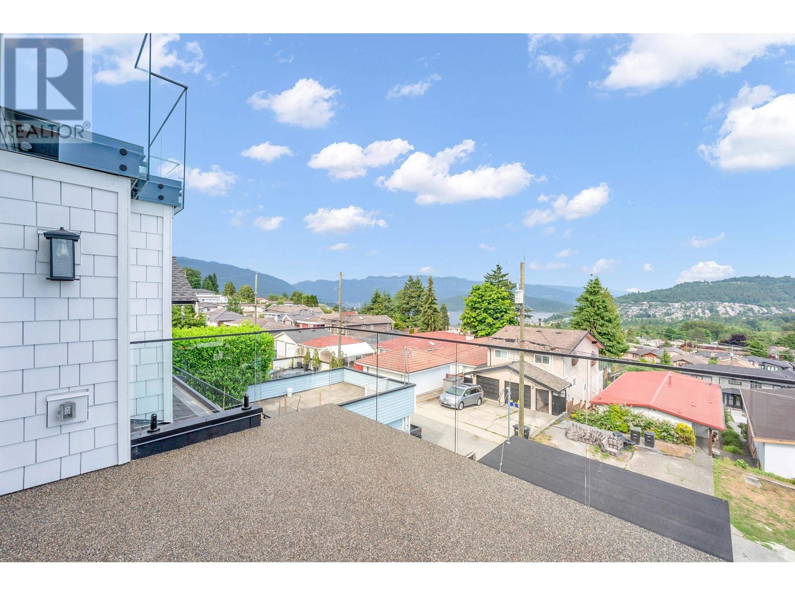 74 Ellesmere Avenue, Burnaby, British Columbia  V5B 3S6 - Photo 25 - R2817355
