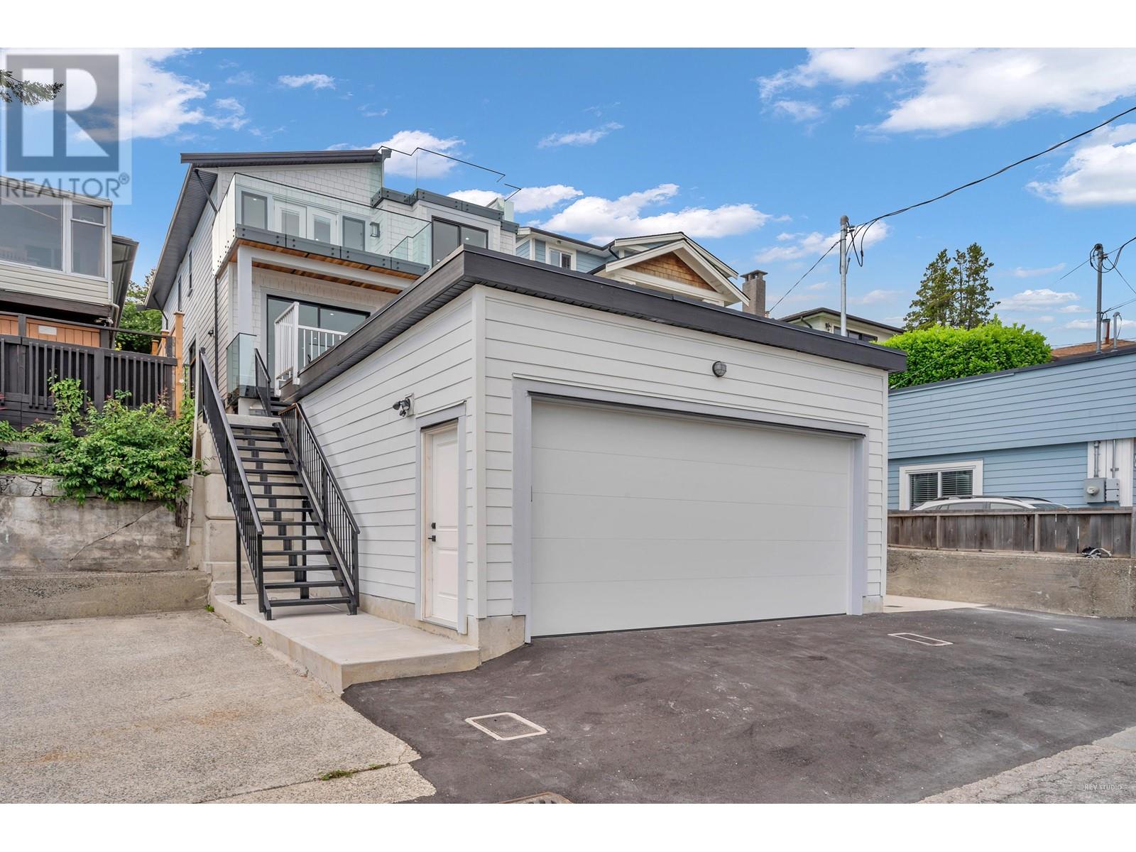 74 Ellesmere Avenue, Burnaby, British Columbia  V5B 3S6 - Photo 39 - R2817355