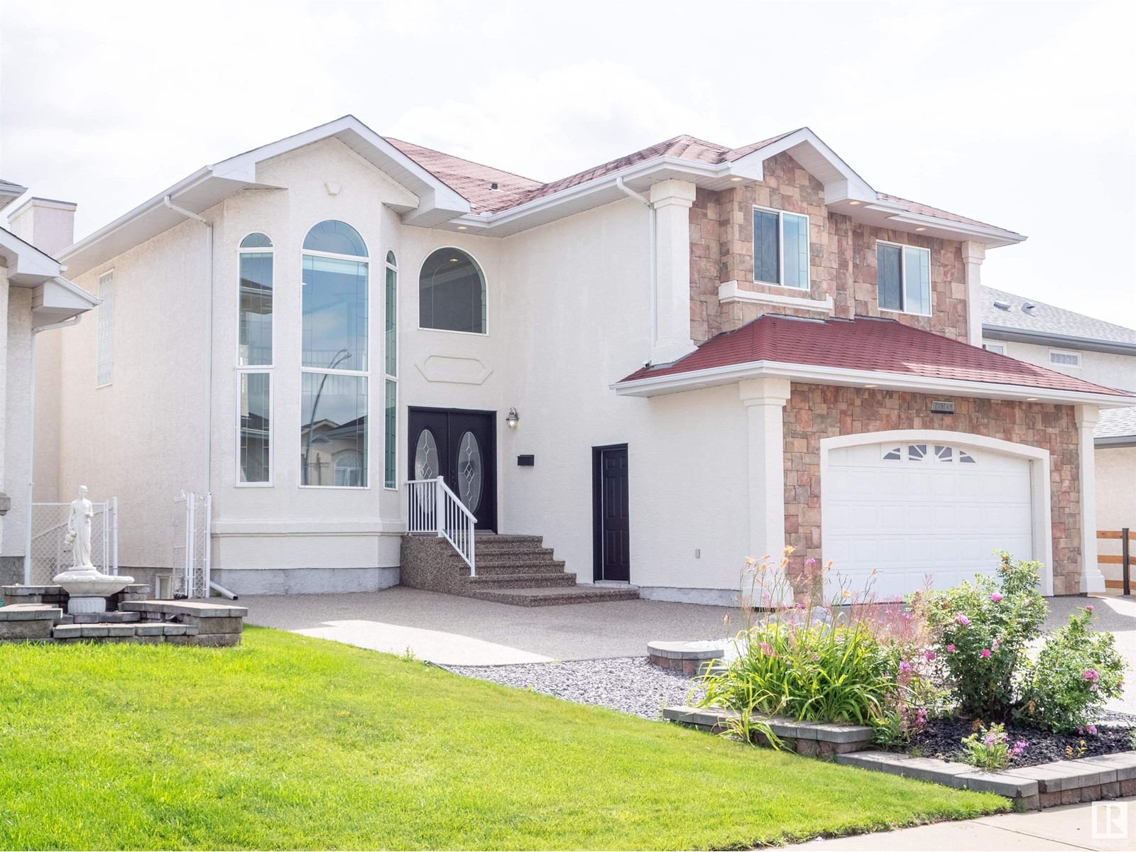 16107 76 St Nw, Edmonton, Alberta  T5Z 3N6 - Photo 1 - E4349262