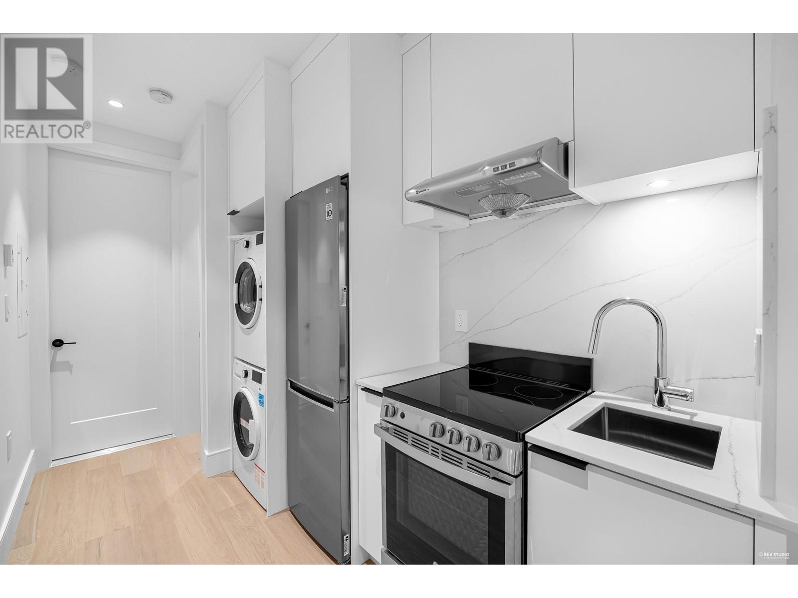 6111 Riverdale Drive, Richmond, British Columbia  V7C 2E7 - Photo 17 - R2817332