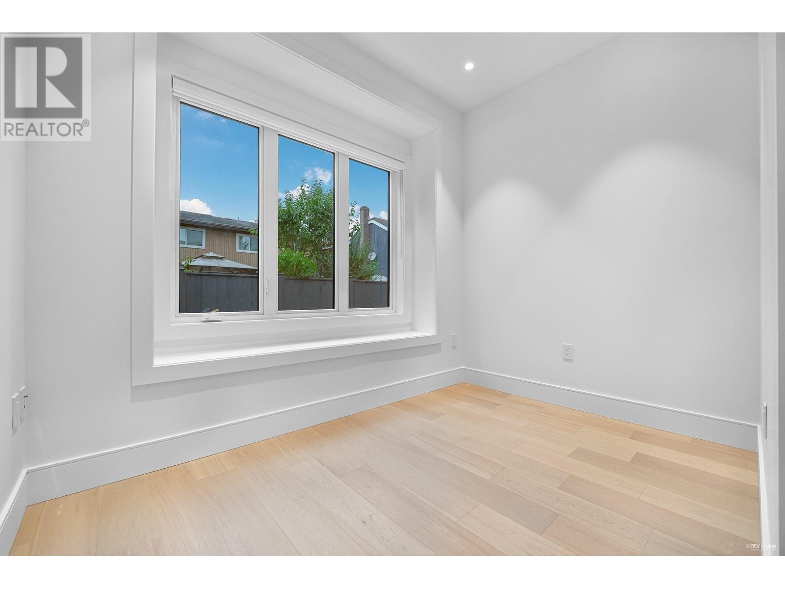 6111 Riverdale Drive, Richmond, British Columbia  V7C 2E7 - Photo 31 - R2817332