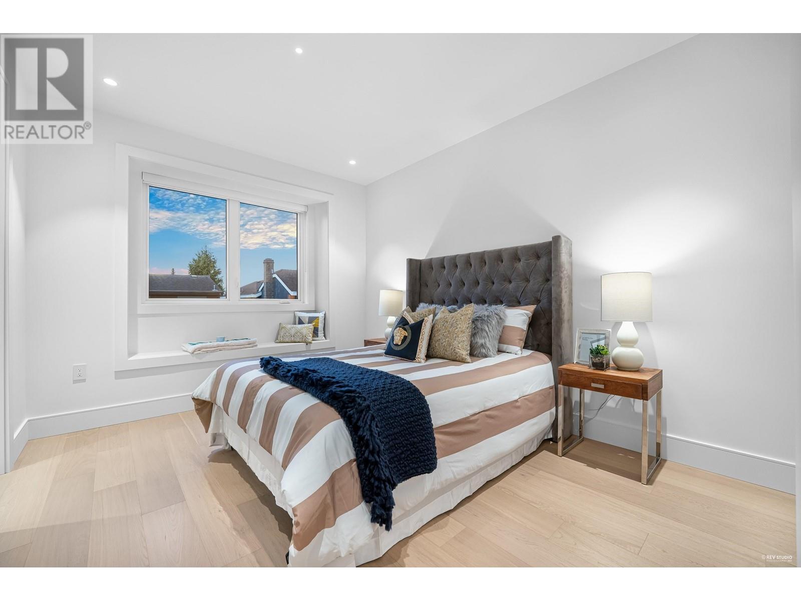 6111 Riverdale Drive, Richmond, British Columbia  V7C 2E7 - Photo 29 - R2817332