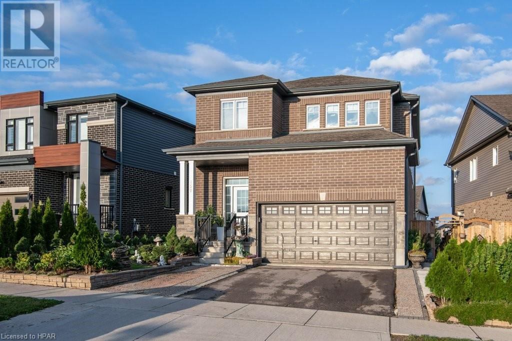 157 Rockcliffe Drive, Kitchener, Ontario N2R 0M8 (26077831) Coldwell