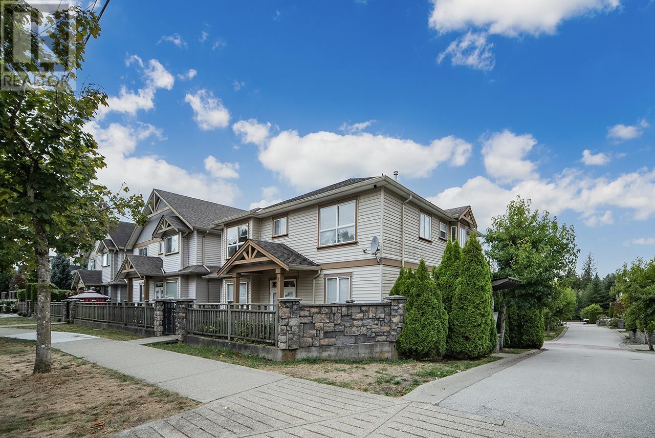 1126 11497 236 Street, Maple Ridge, British Columbia  V2W 2E8 - Photo 3 - R2817168